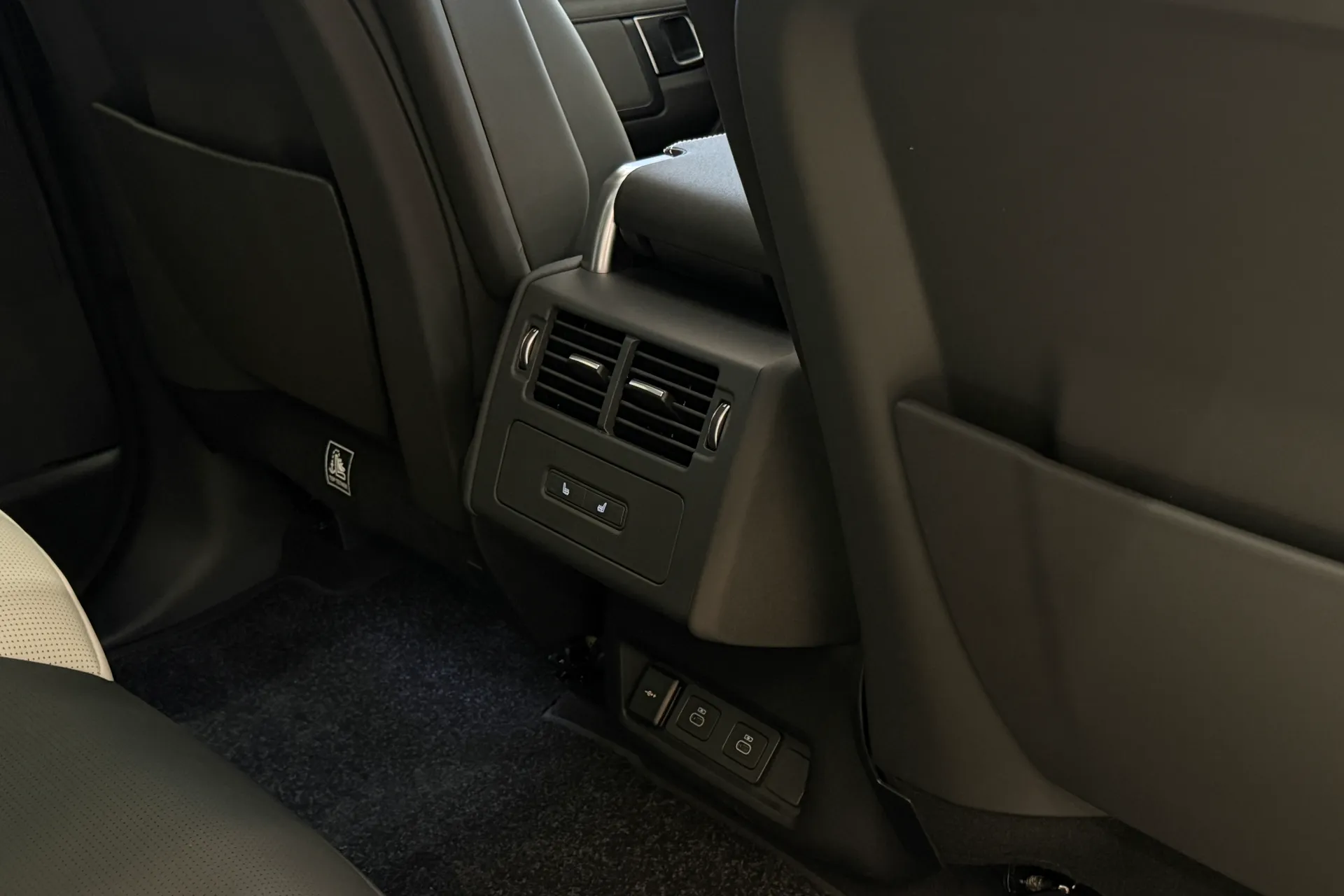 LAND ROVER DISCOVERY thumbnail image number 41