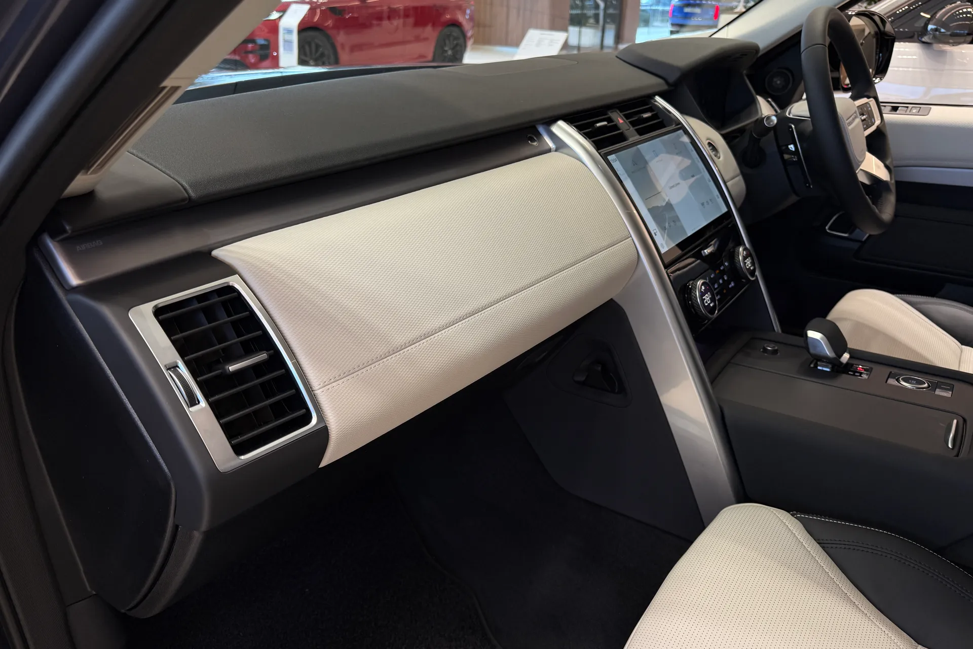 LAND ROVER DISCOVERY thumbnail image number 48