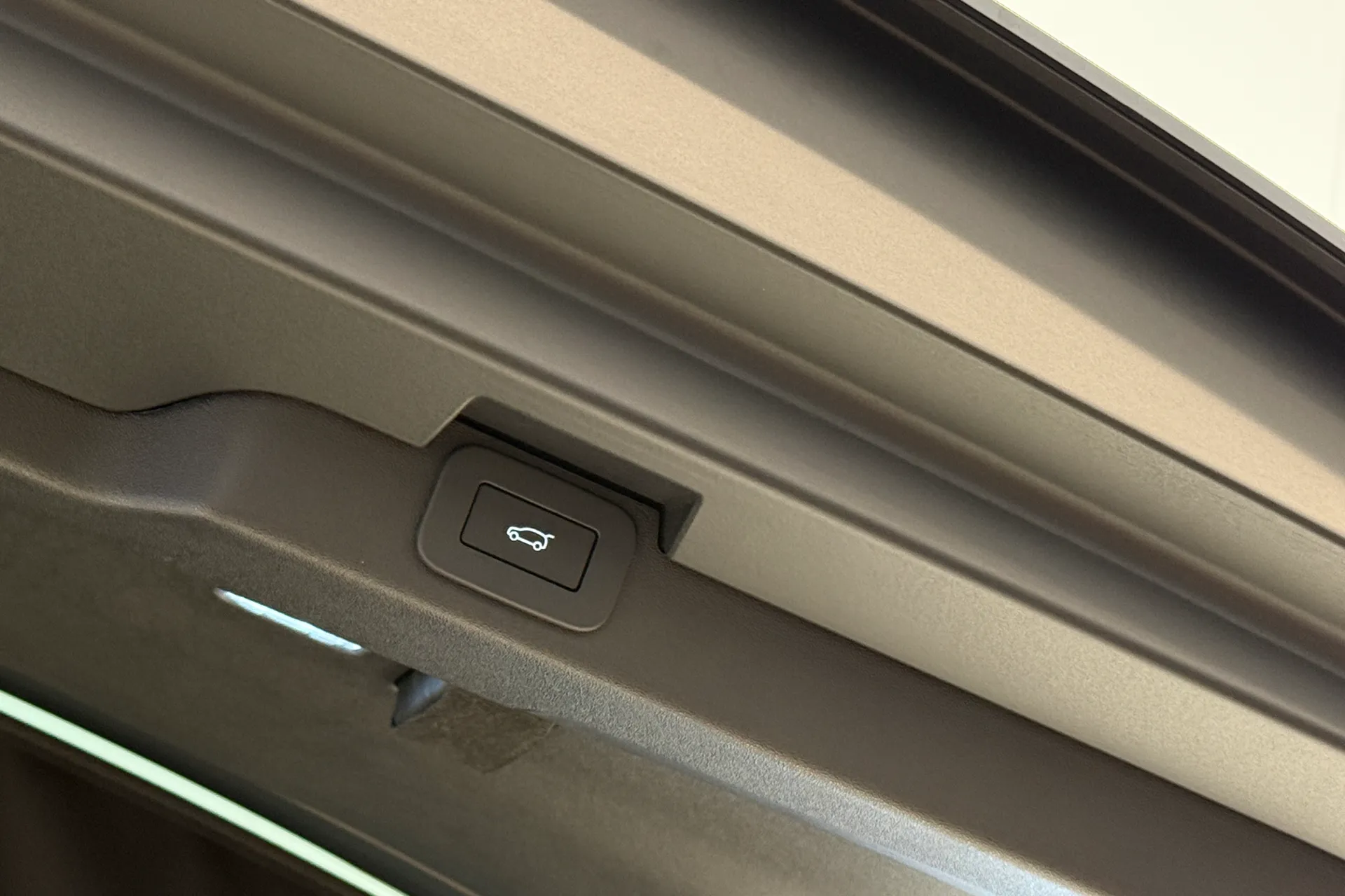 LAND ROVER DISCOVERY thumbnail image number 30