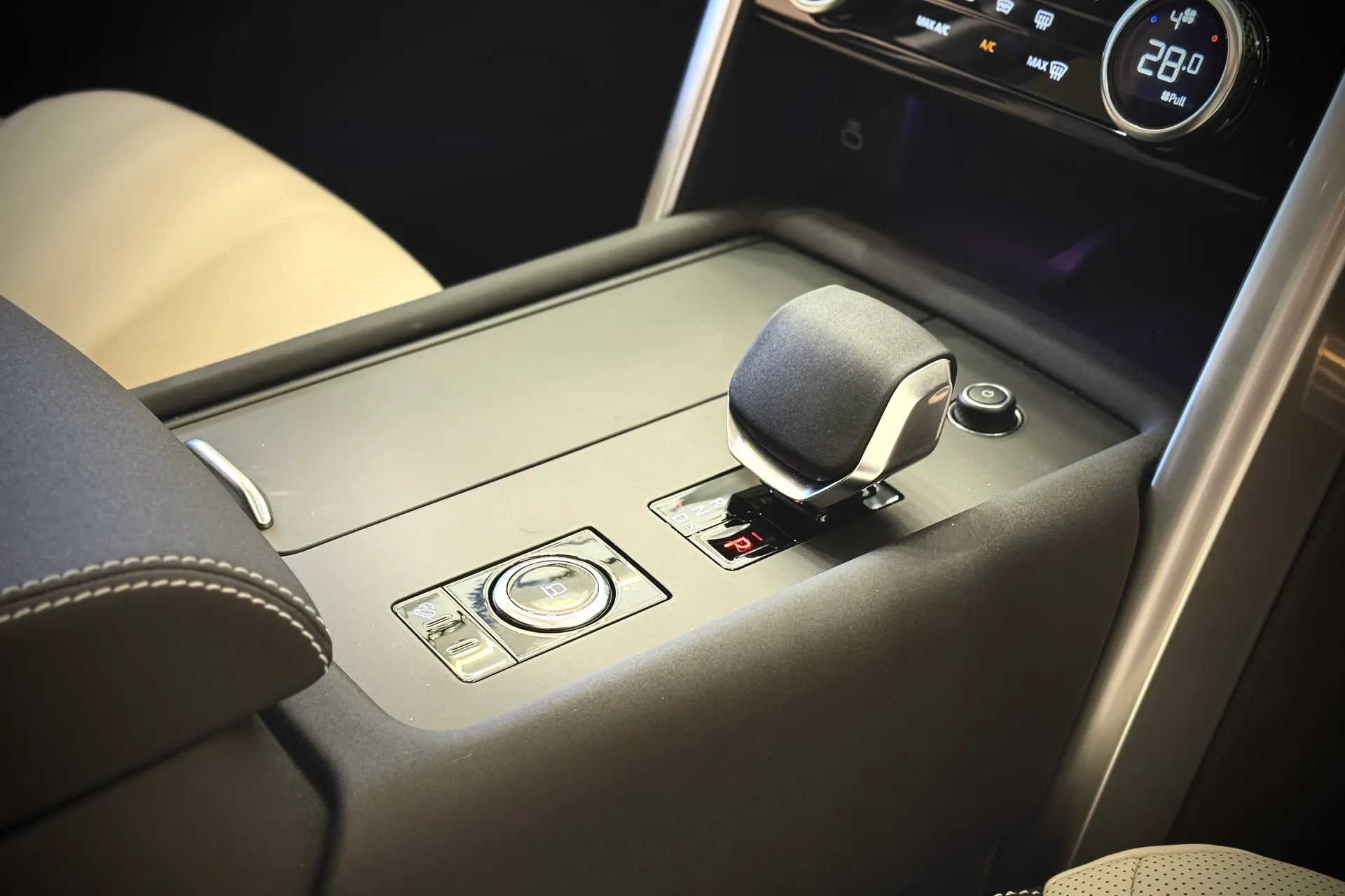 LAND ROVER DISCOVERY thumbnail image number 22