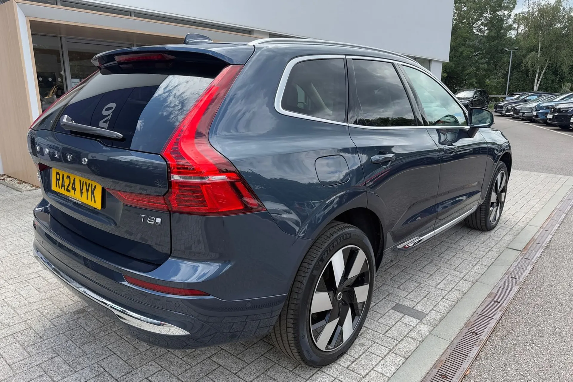 Volvo XC60 thumbnail image number 7