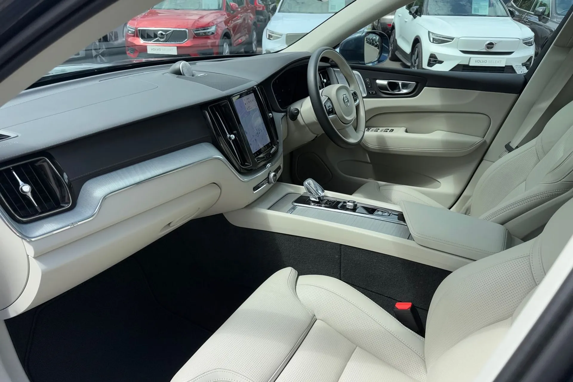 Volvo XC60 thumbnail image number 26