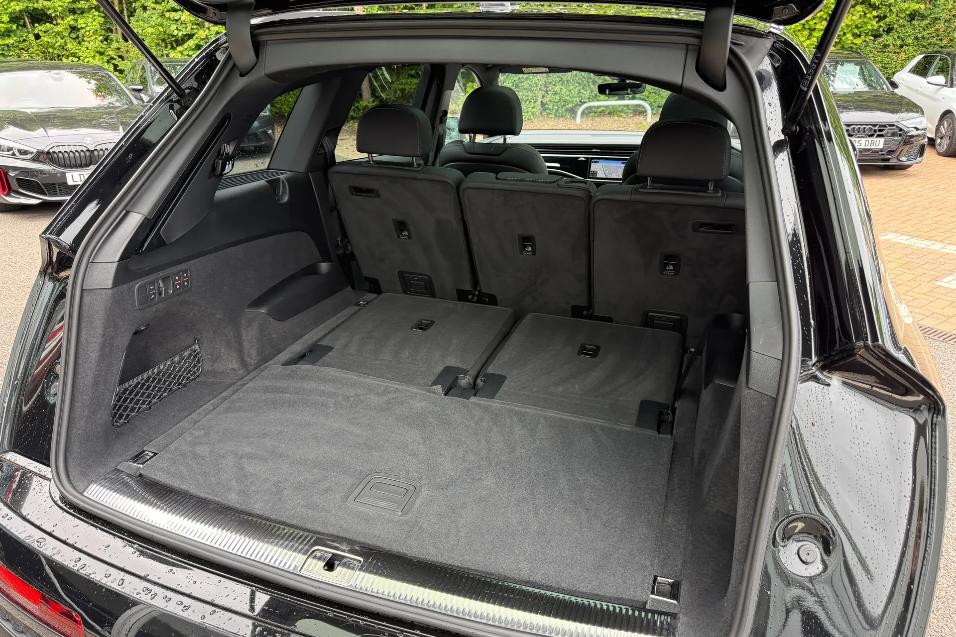 Audi Q7 thumbnail image number 47