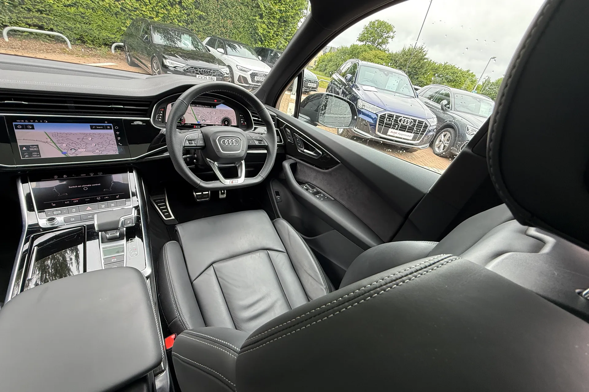 Audi Q7 thumbnail image number 42
