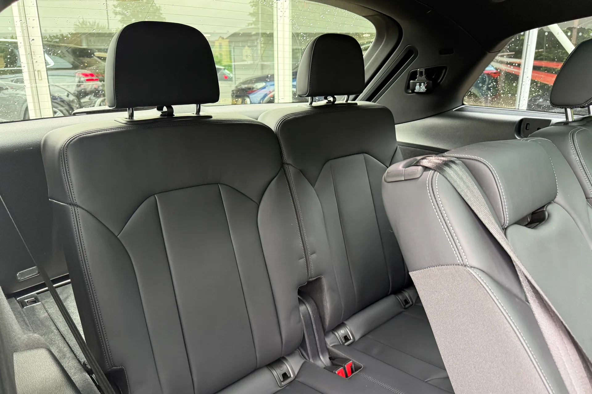 Audi Q7 thumbnail image number 40