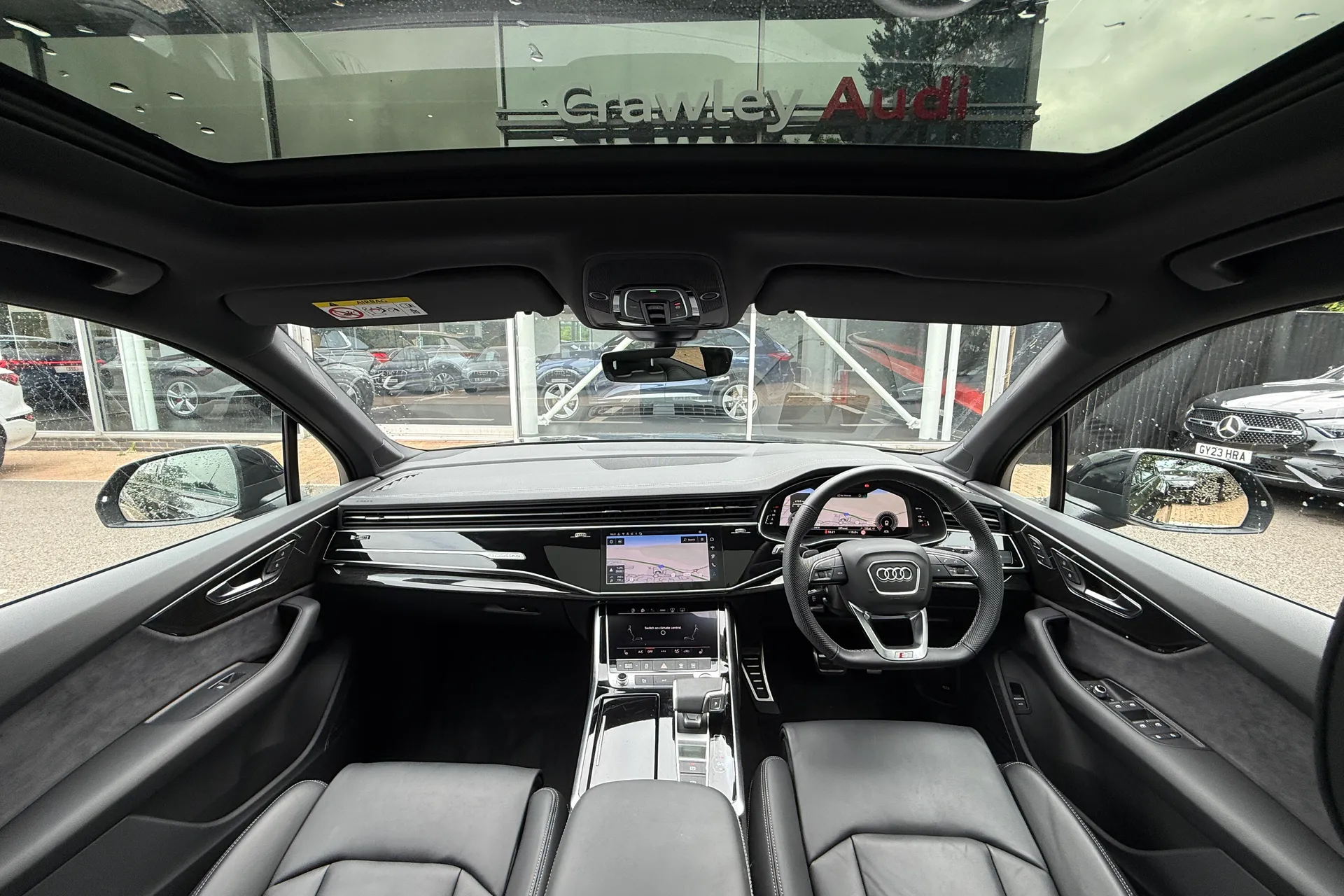 Audi Q7 thumbnail image number 3