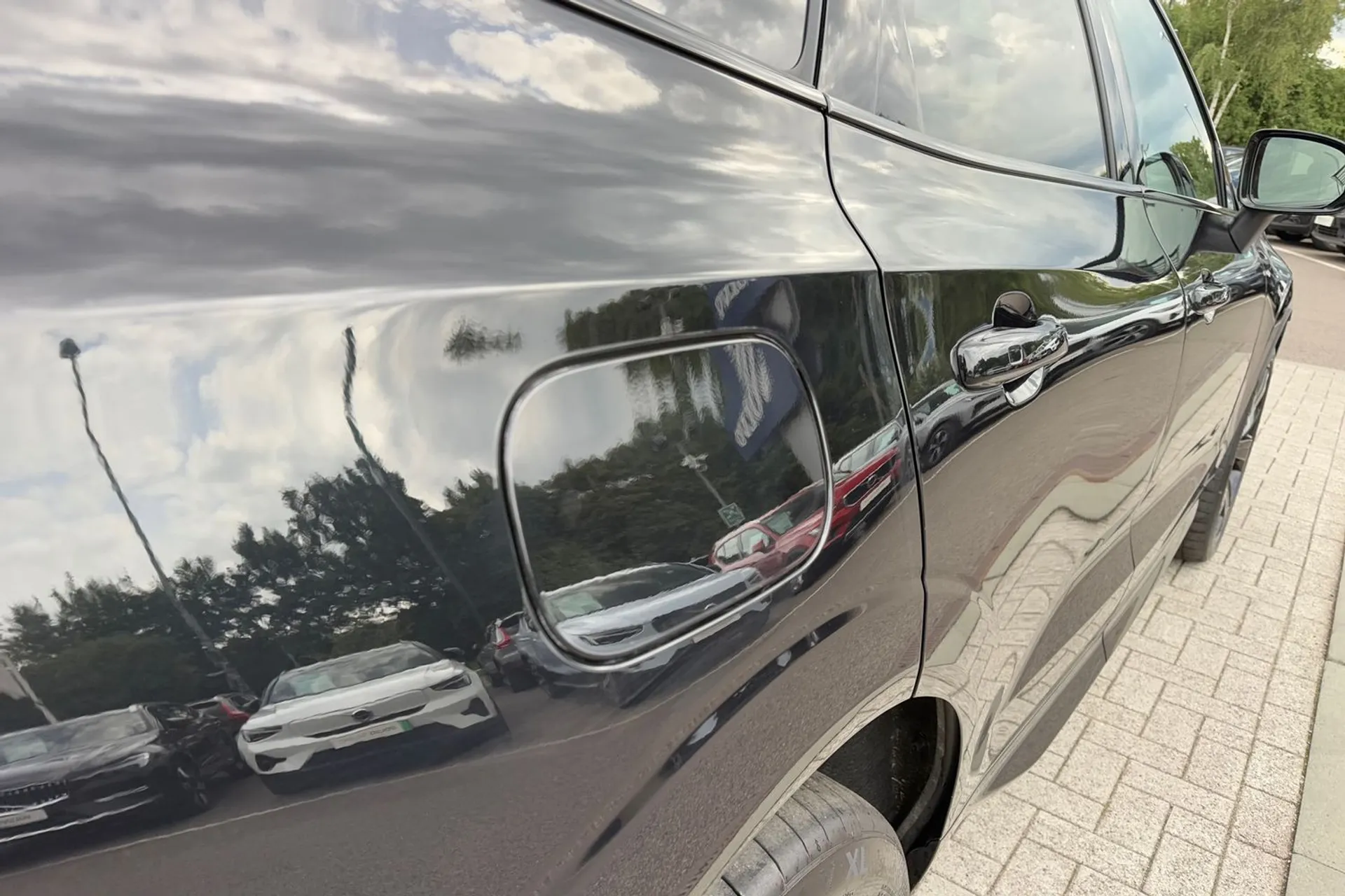 Volvo XC60 thumbnail image number 18