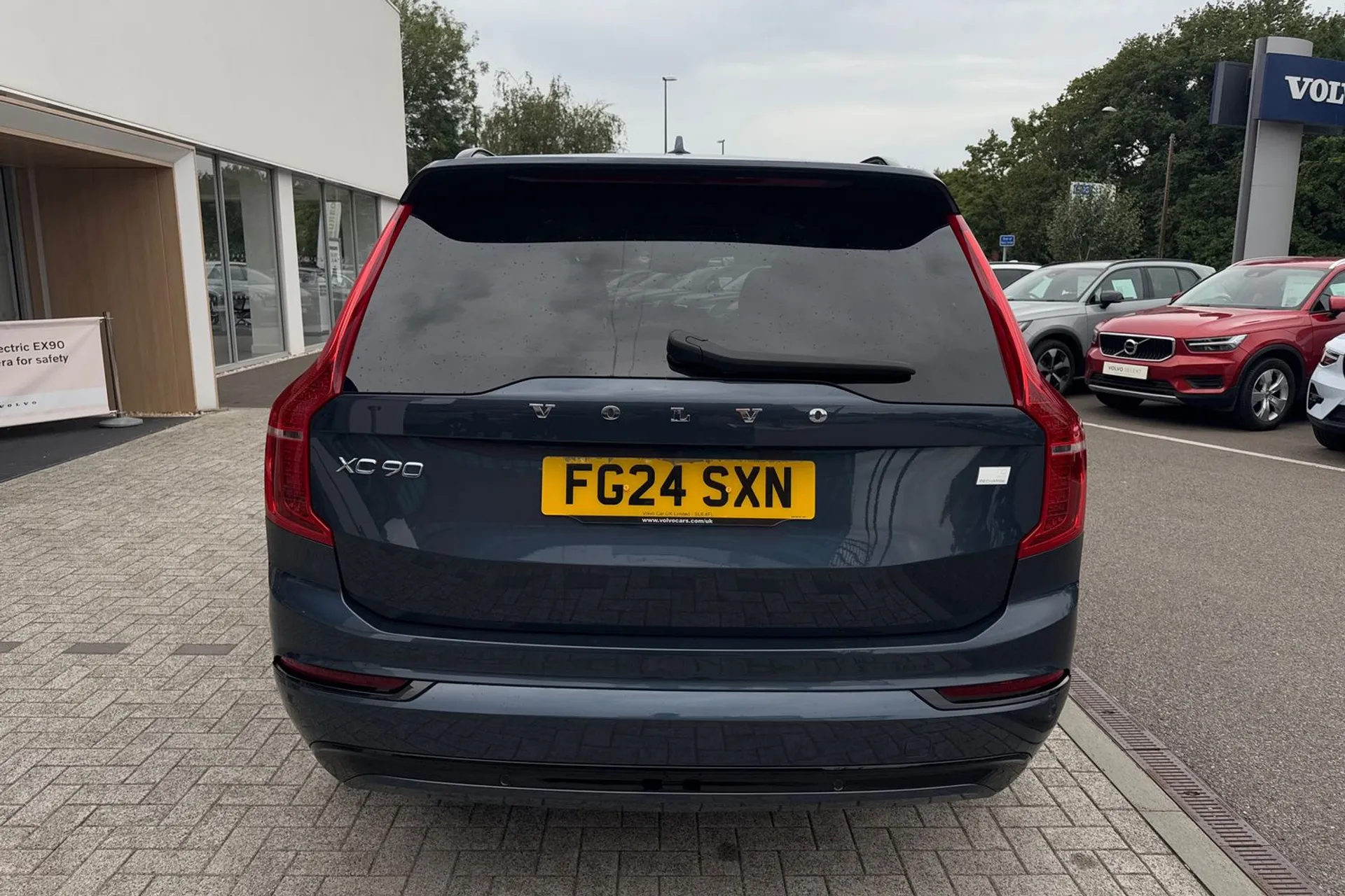 Volvo XC90 thumbnail image number 10
