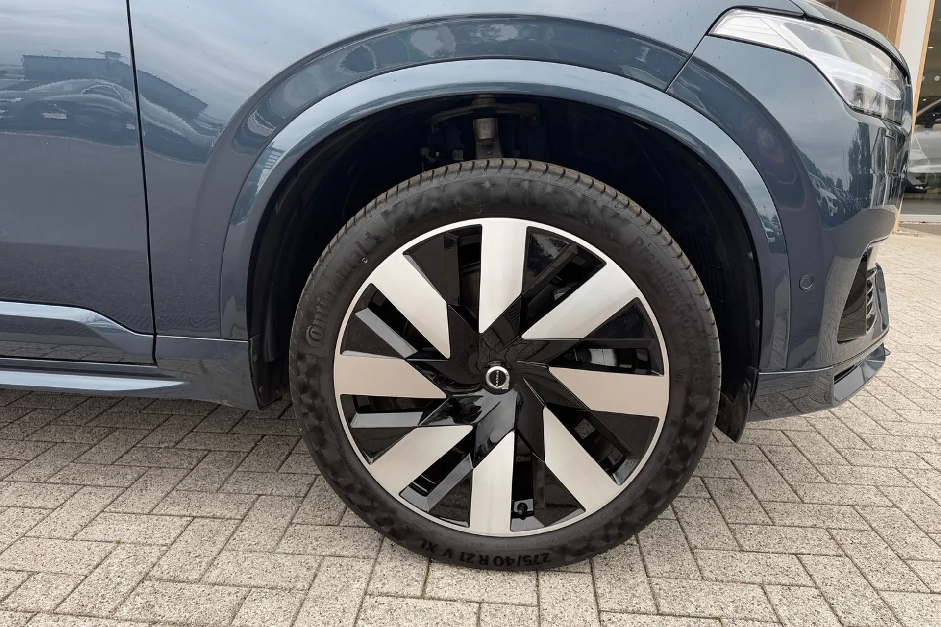 Volvo XC90 thumbnail image number 15
