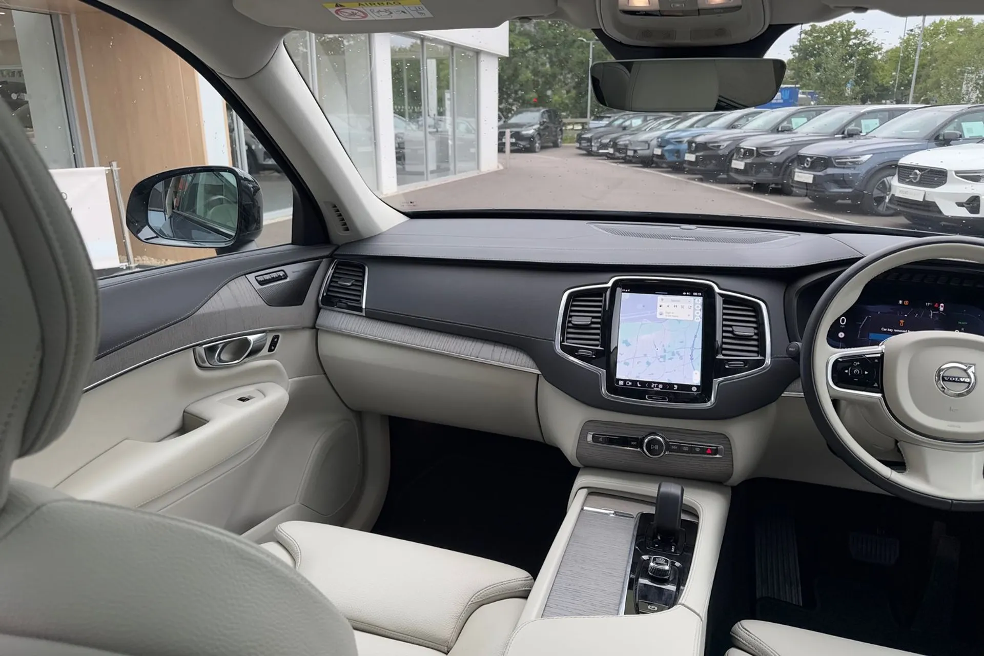 Volvo XC90 thumbnail image number 33
