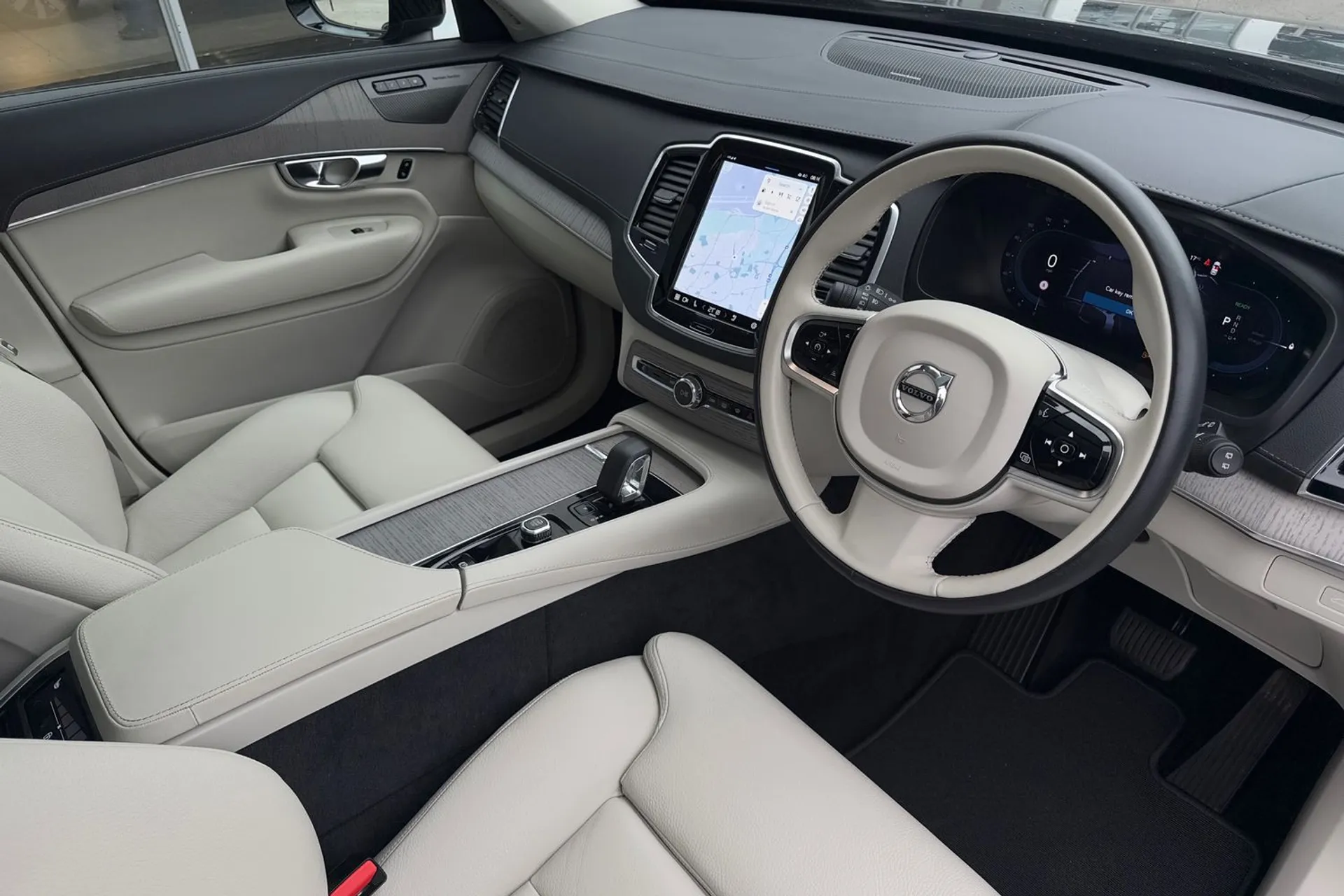 Volvo XC90 thumbnail image number 5