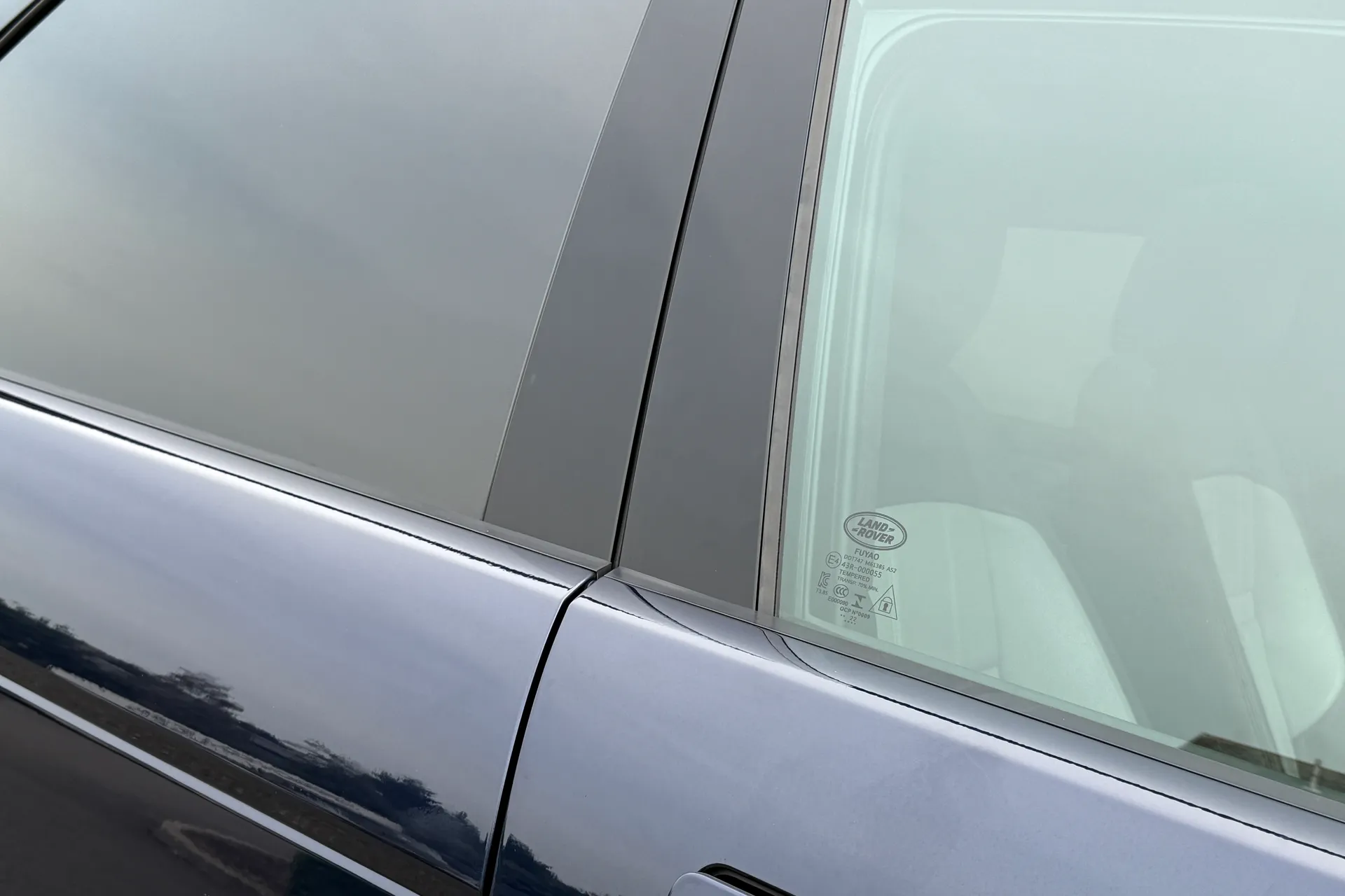 LAND ROVER RANGE ROVER EVOQUE thumbnail image number 22