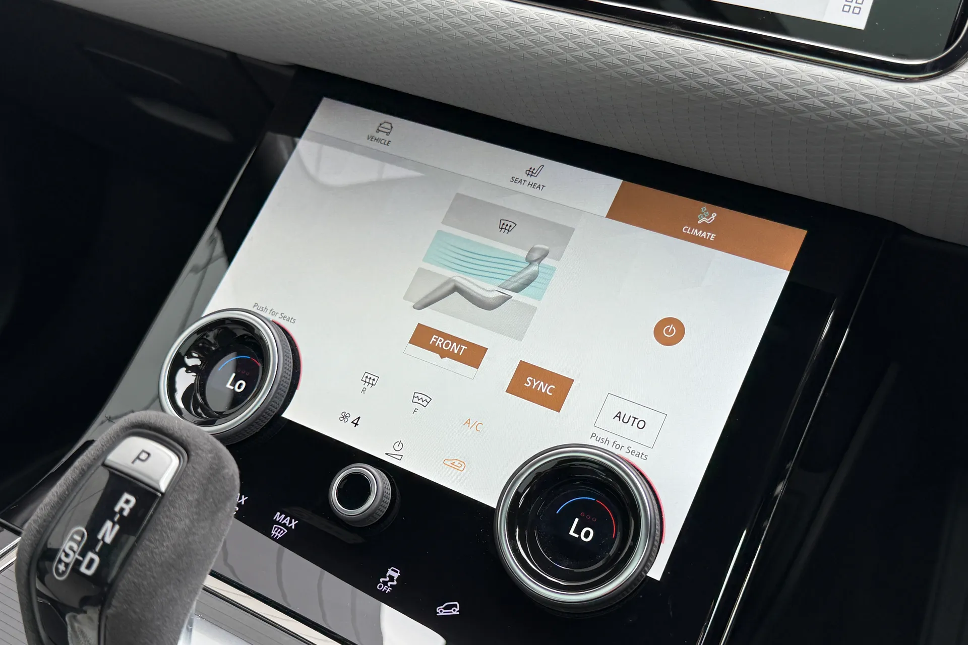 LAND ROVER RANGE ROVER EVOQUE thumbnail image number 55