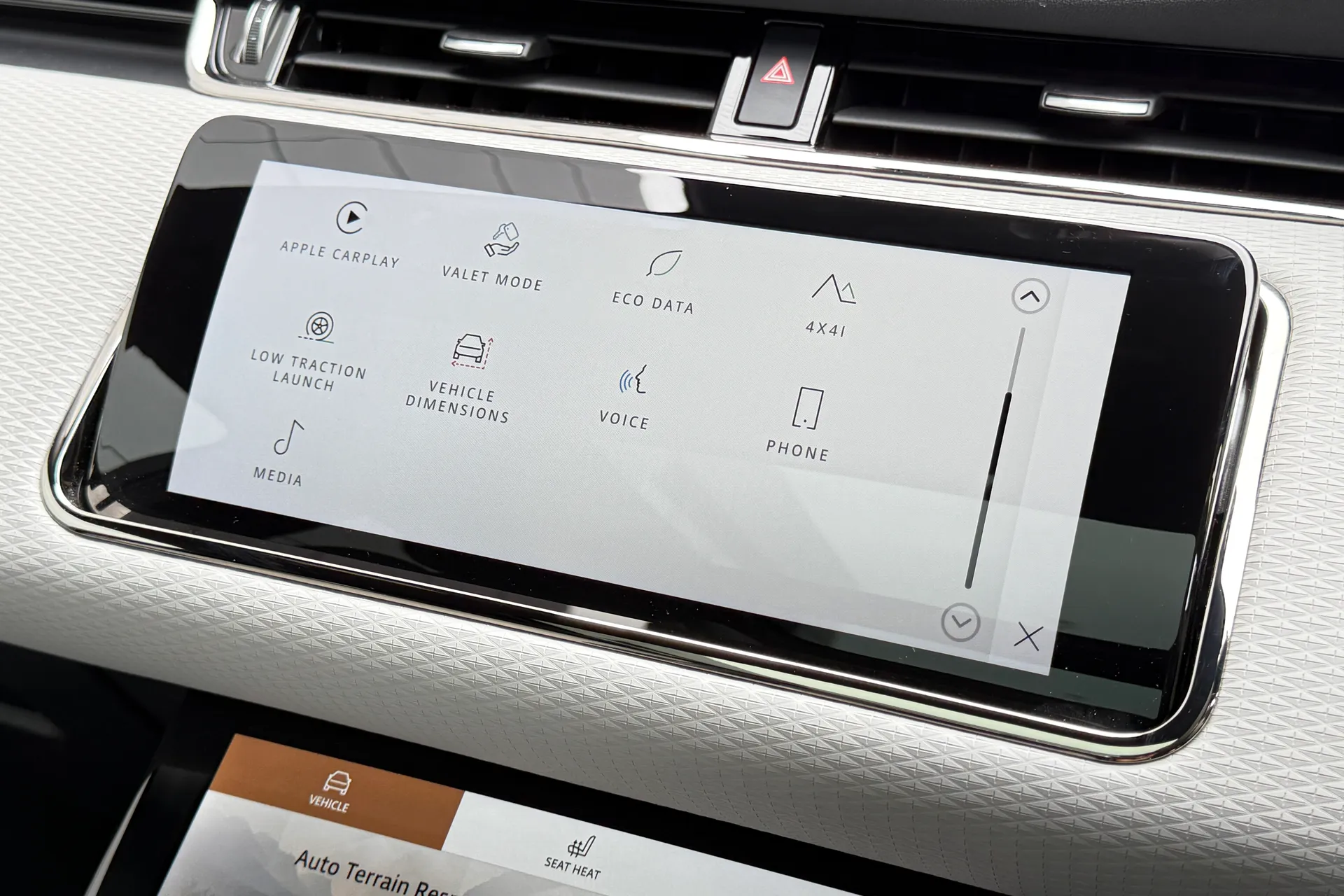 LAND ROVER RANGE ROVER EVOQUE thumbnail image number 52