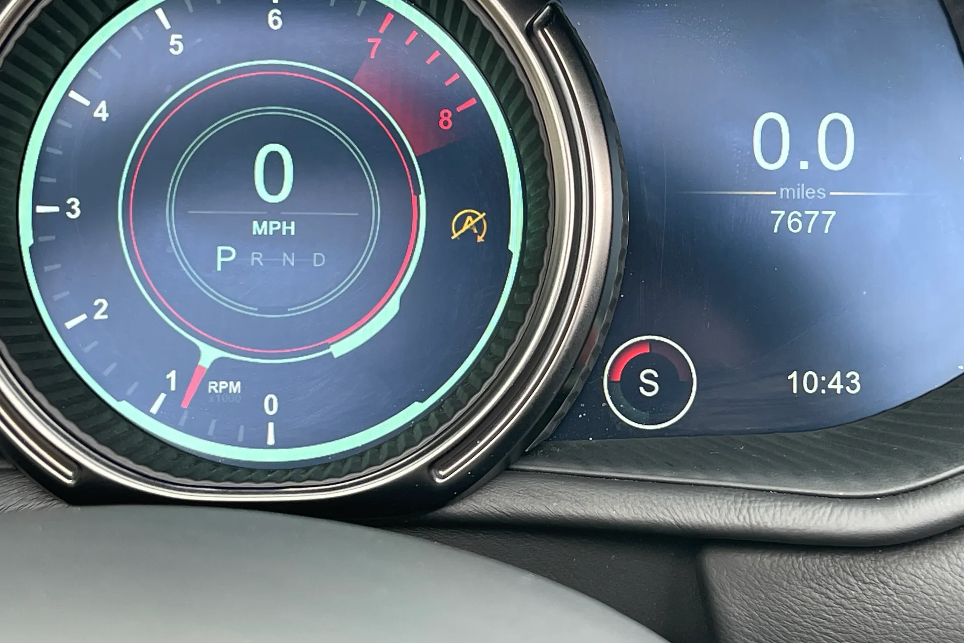 Aston Martin DB11 thumbnail image number 43