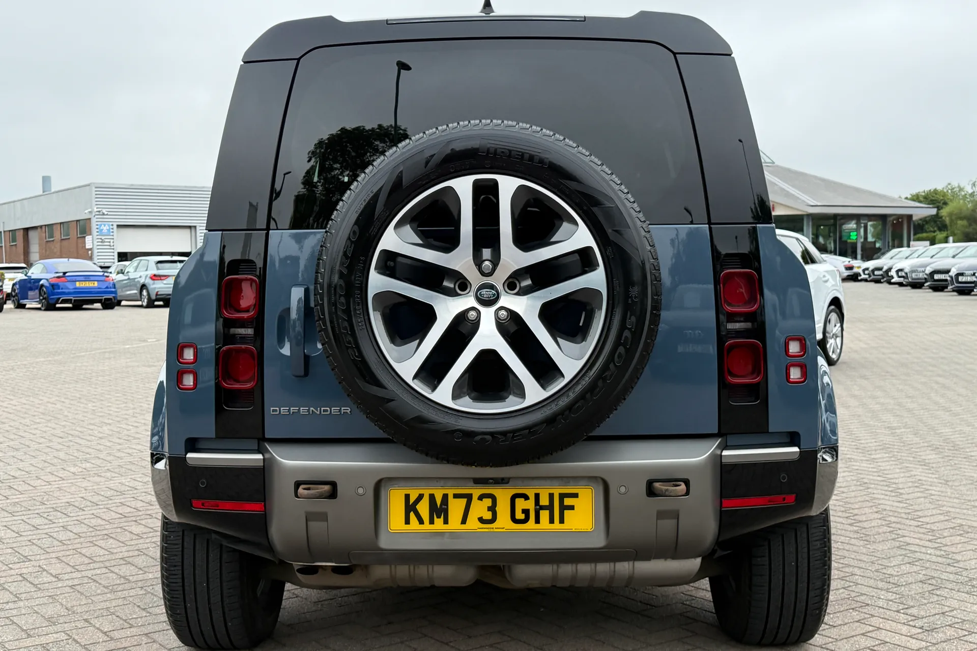 LAND ROVER DEFENDER thumbnail image number 37