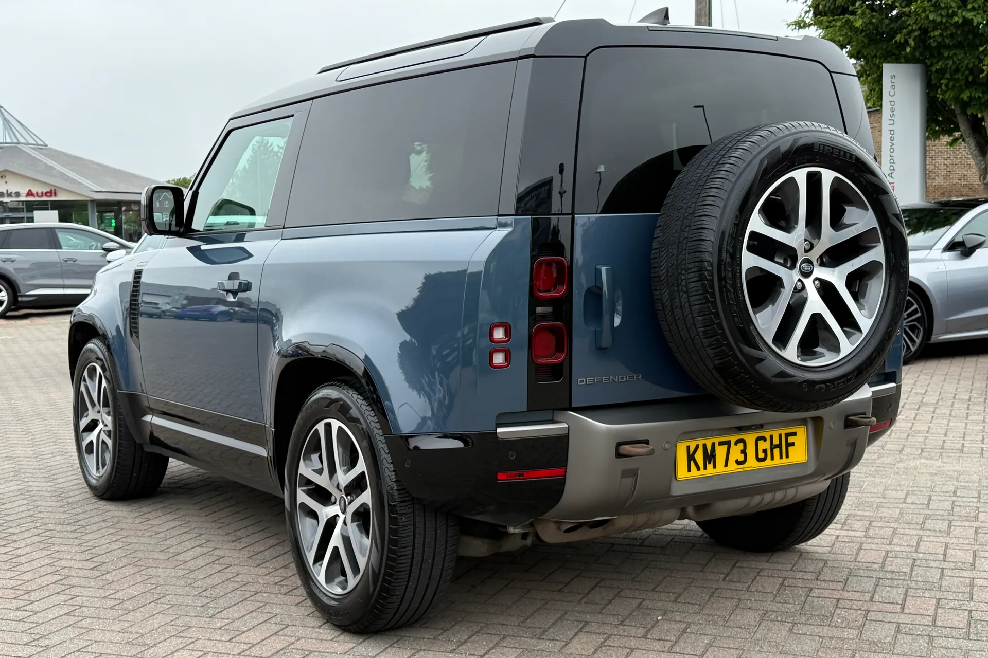 LAND ROVER DEFENDER thumbnail image number 38