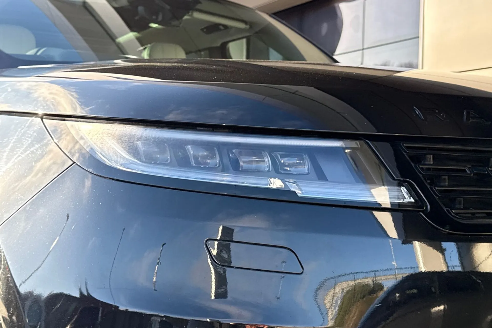 LAND ROVER RANGE ROVER SPORT thumbnail image number 19