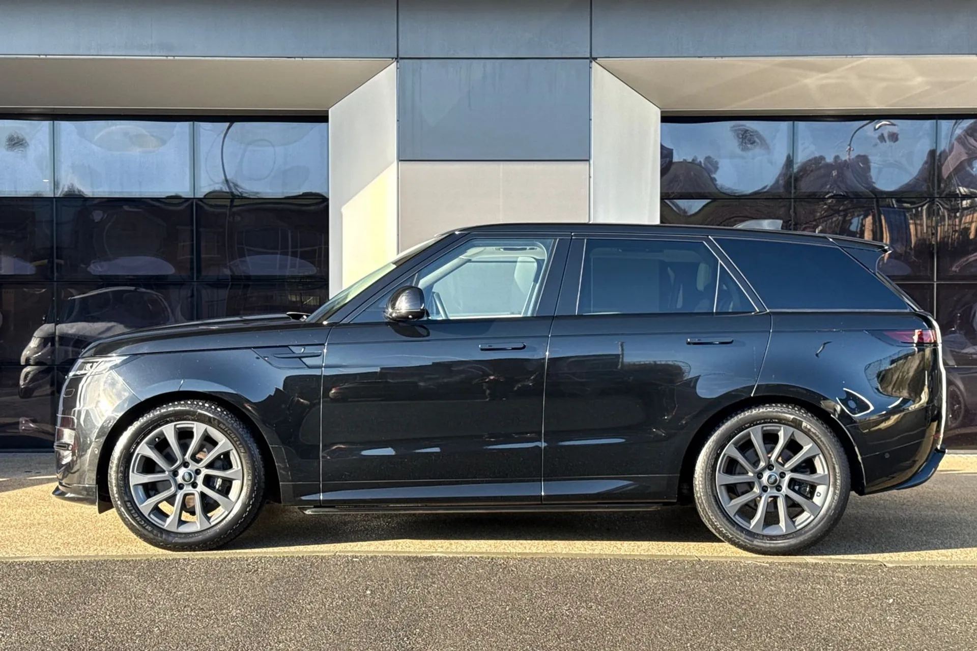 LAND ROVER RANGE ROVER SPORT thumbnail image number 7