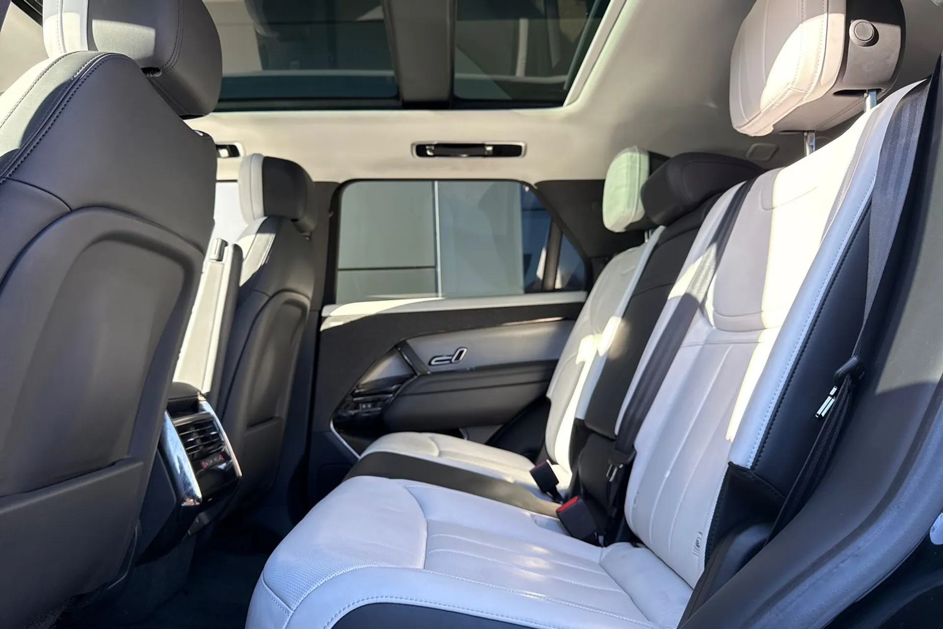 LAND ROVER RANGE ROVER SPORT thumbnail image number 53