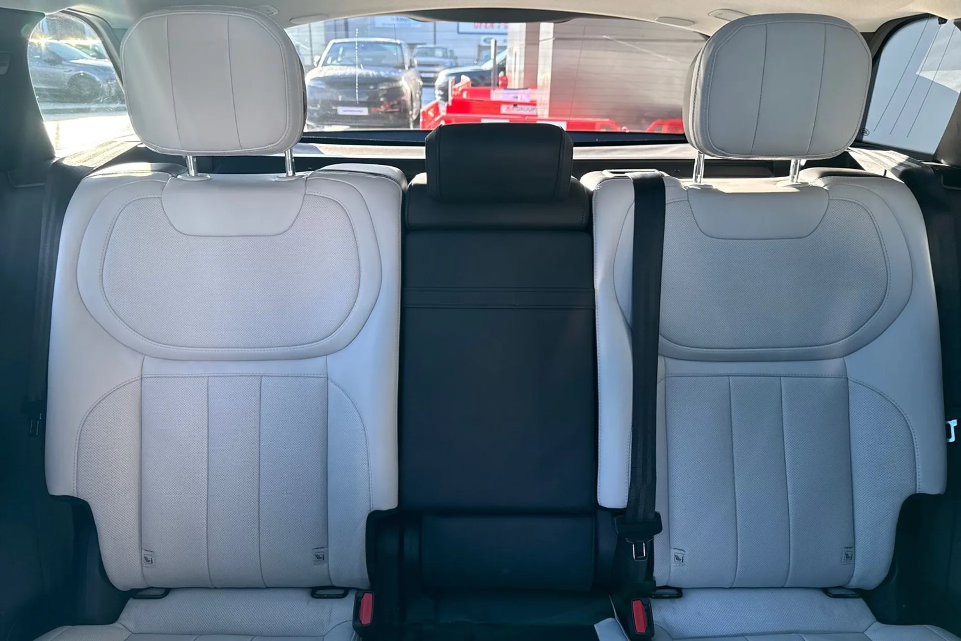 LAND ROVER RANGE ROVER SPORT thumbnail image number 45