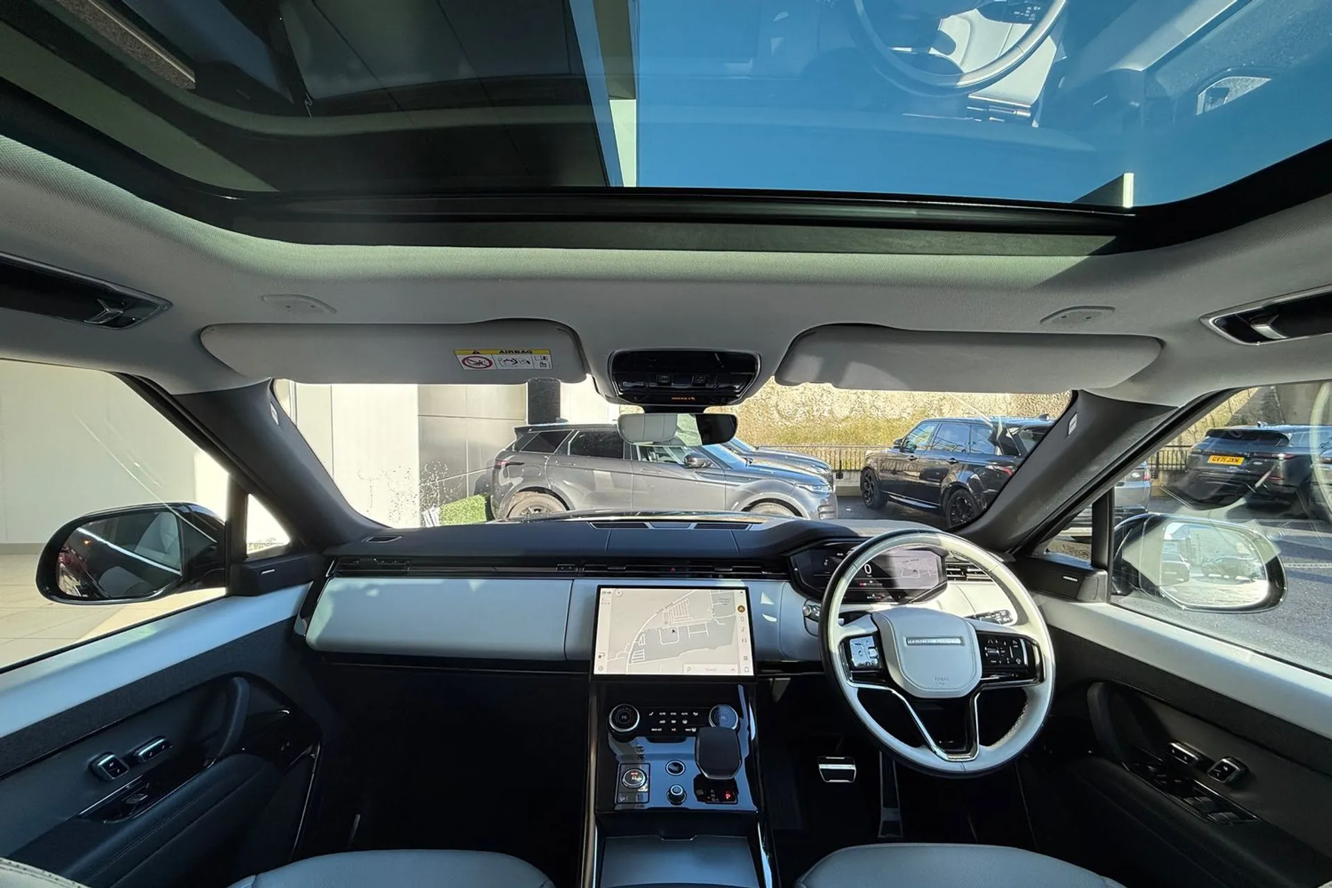 LAND ROVER RANGE ROVER SPORT thumbnail image number 3