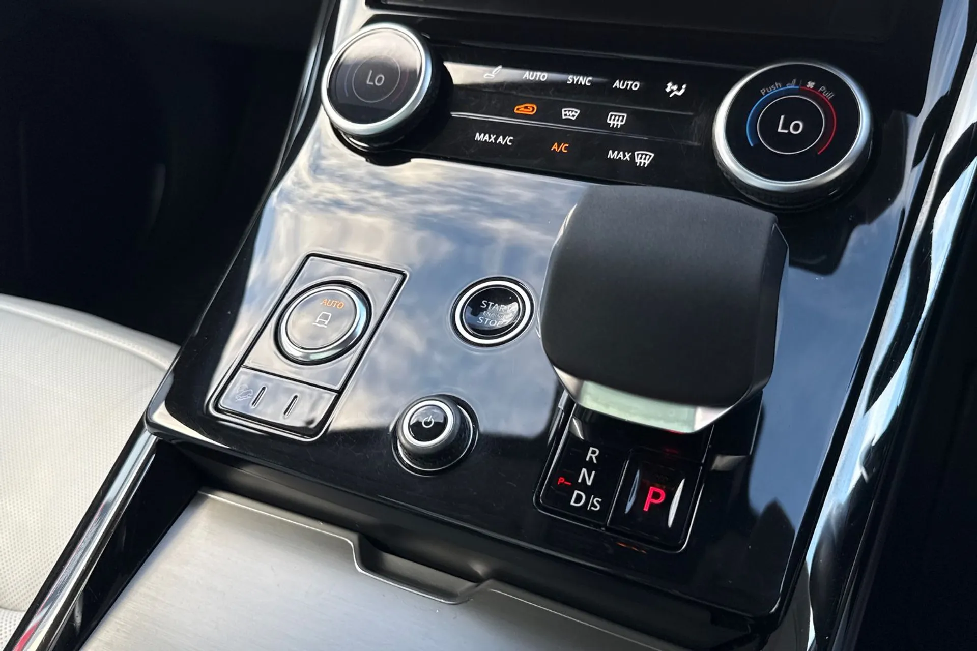 LAND ROVER RANGE ROVER SPORT thumbnail image number 55