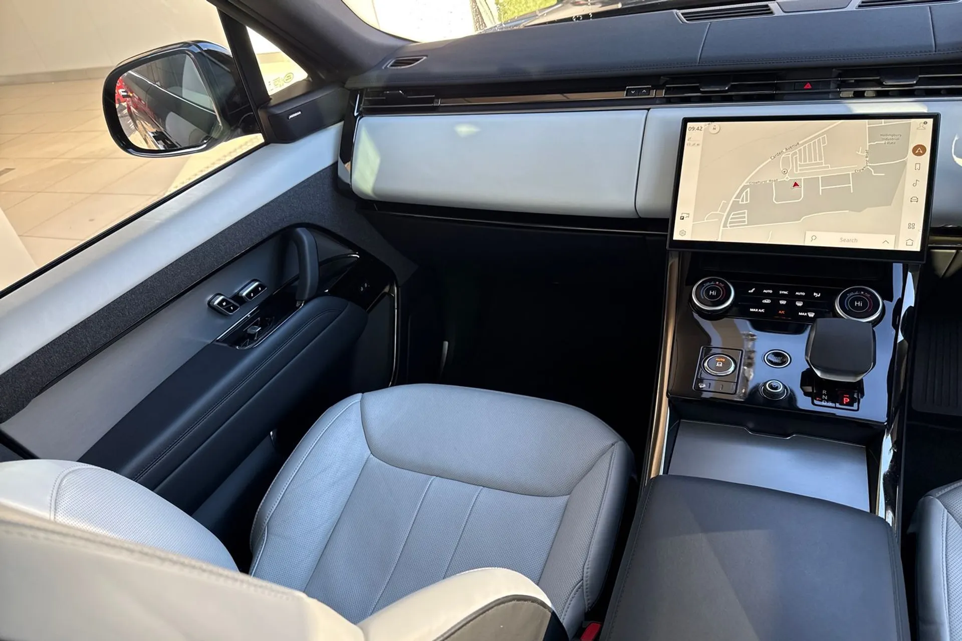 LAND ROVER RANGE ROVER SPORT thumbnail image number 48