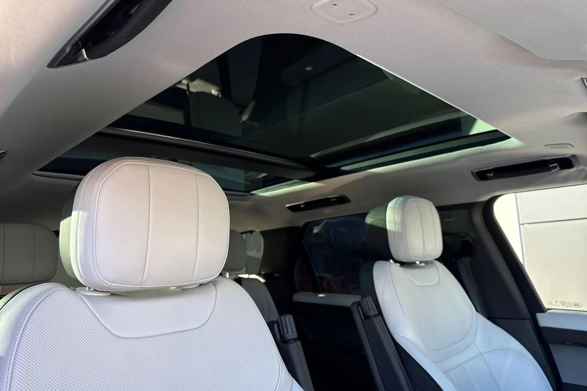 LAND ROVER RANGE ROVER SPORT thumbnail image number 12