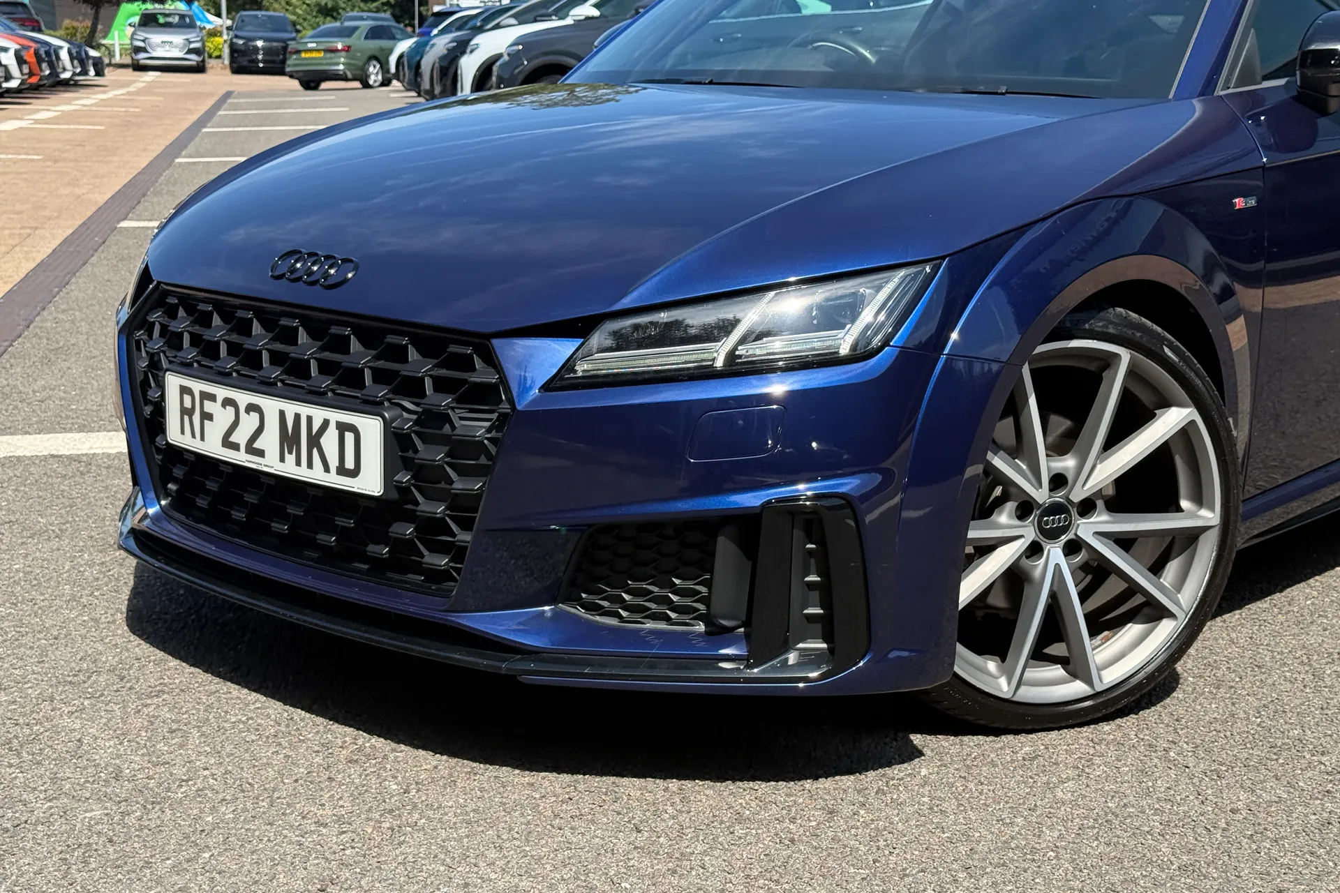Audi TT thumbnail image number 48