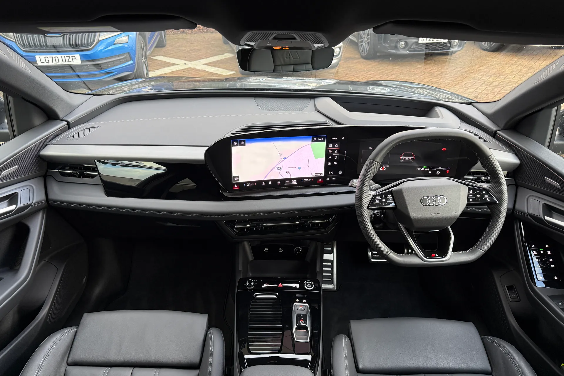 Audi Q6 thumbnail image number 3