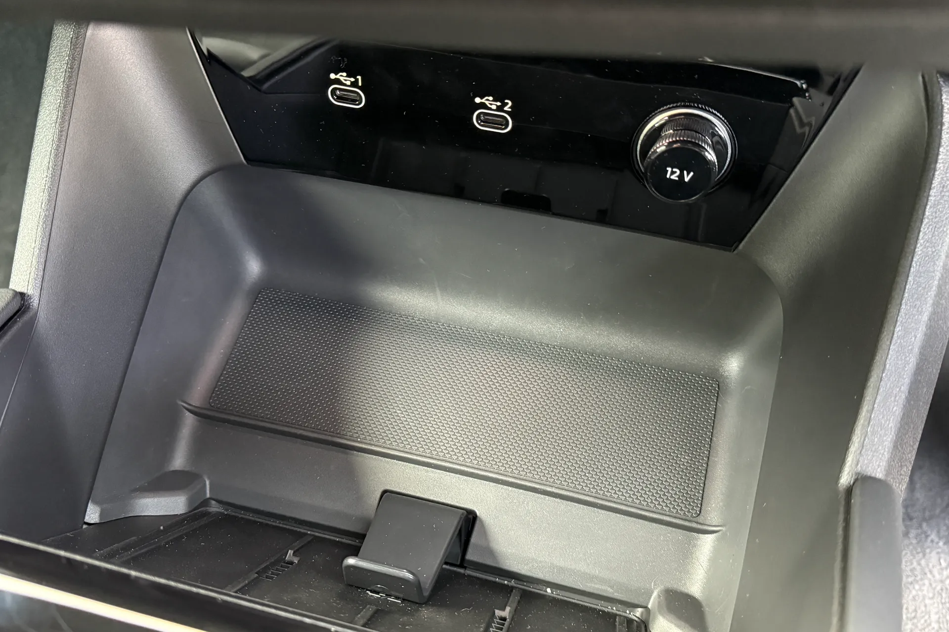 Audi Q6 thumbnail image number 54