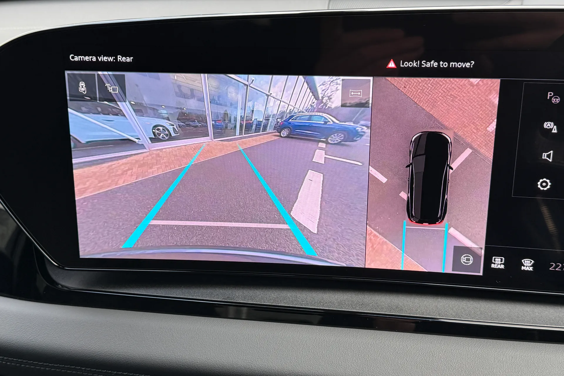 Audi Q6 thumbnail image number 5