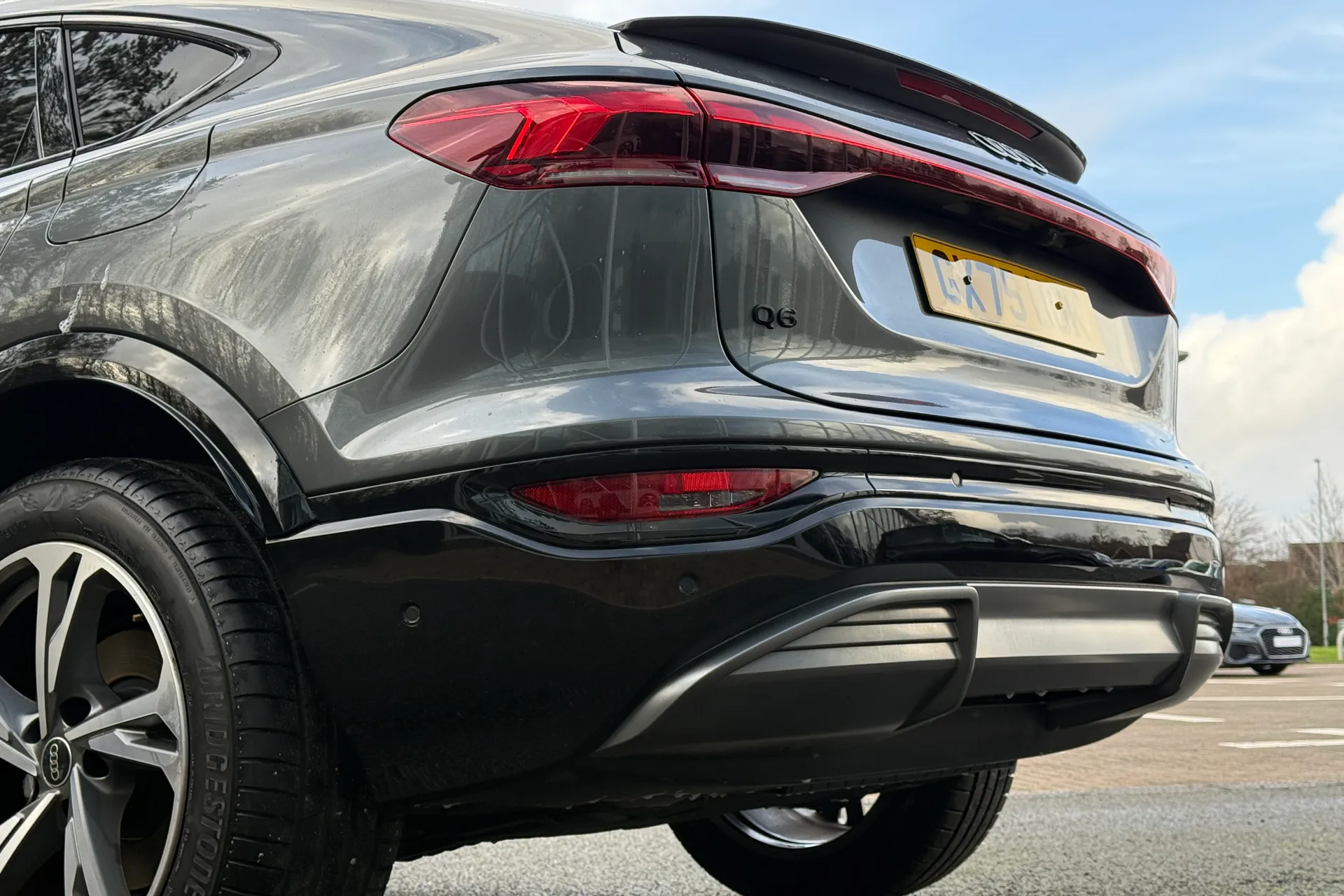 Audi Q6 thumbnail image number 46