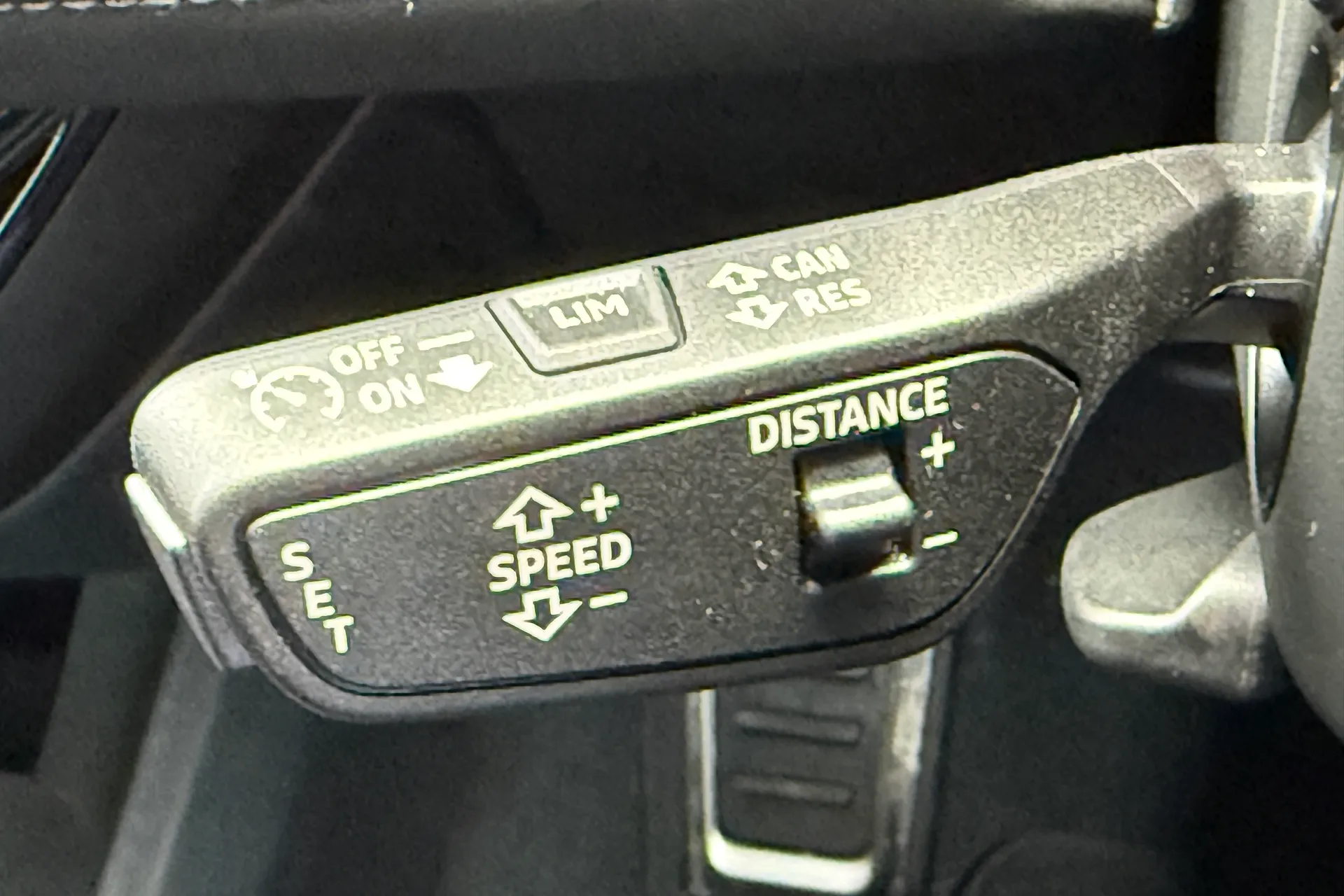 Audi Q6 thumbnail image number 71