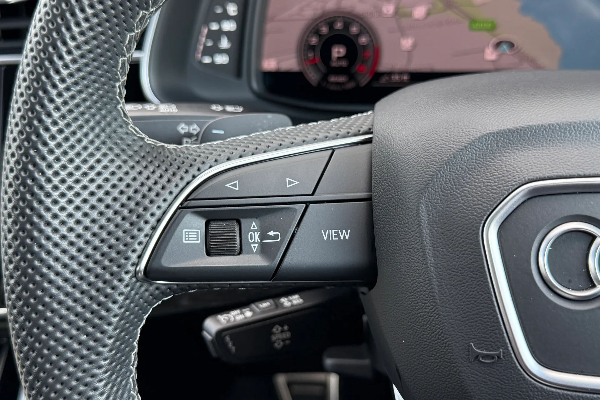 Audi Q8 thumbnail image number 62