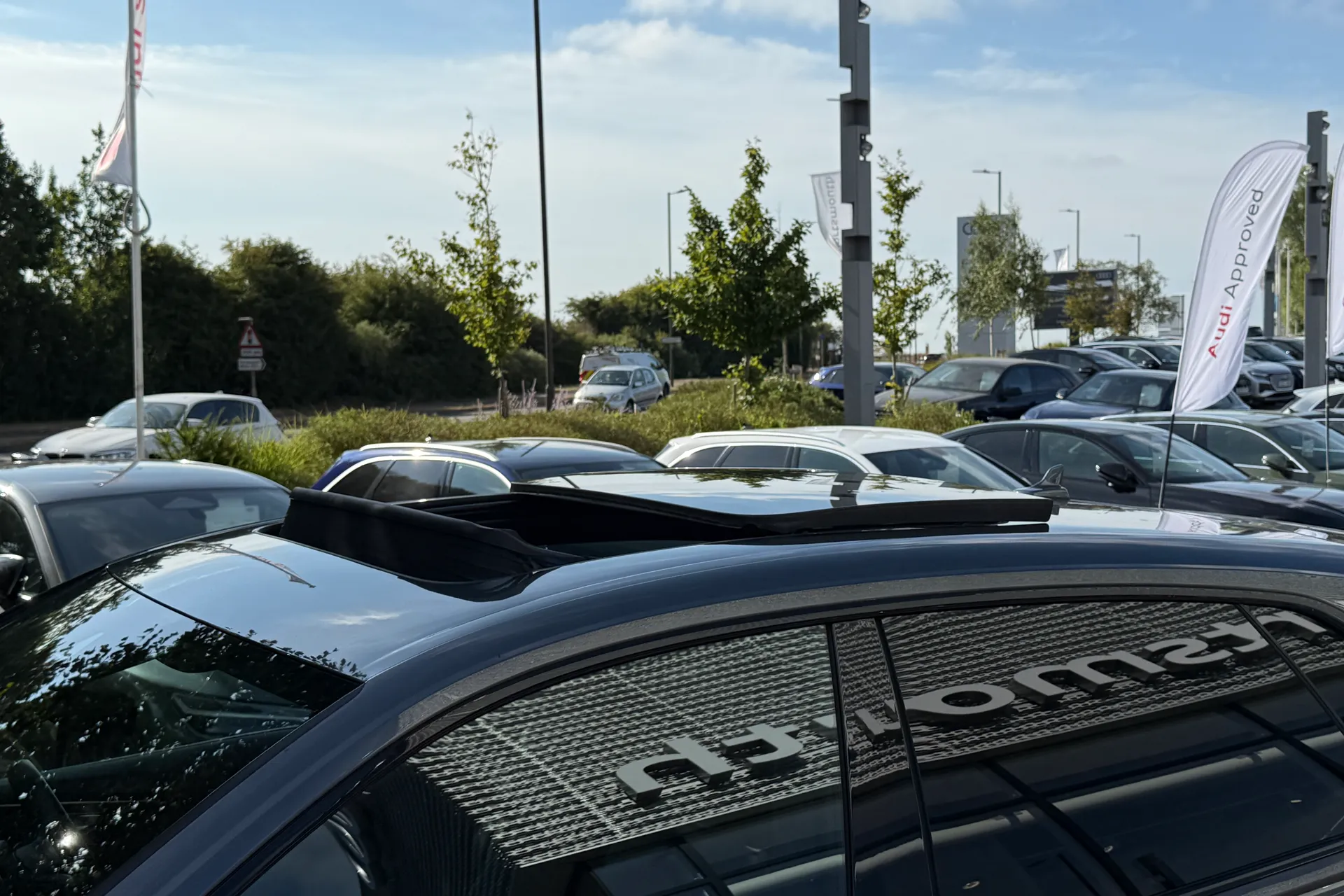 Audi Q8 thumbnail image number 21