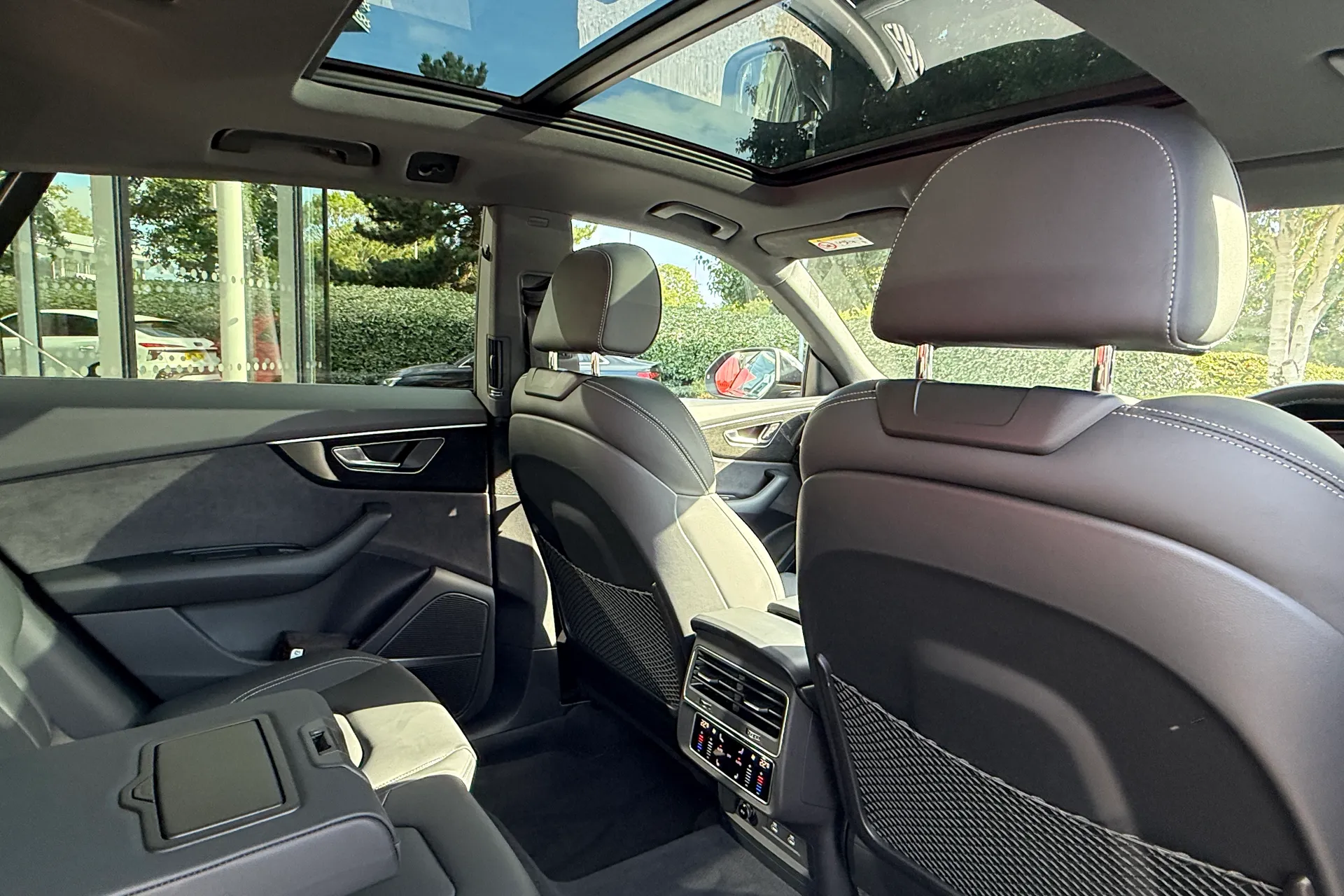 Audi Q8 thumbnail image number 58