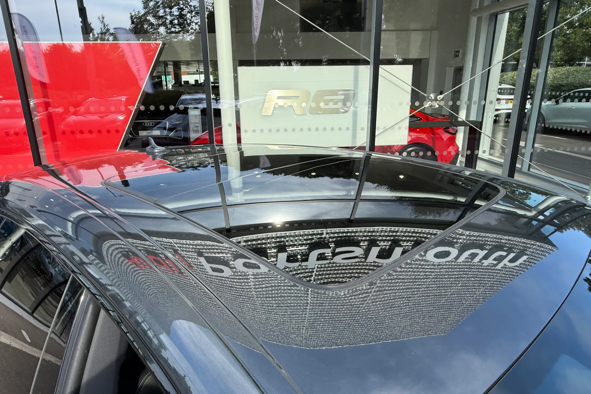 Audi Q8 thumbnail image number 31
