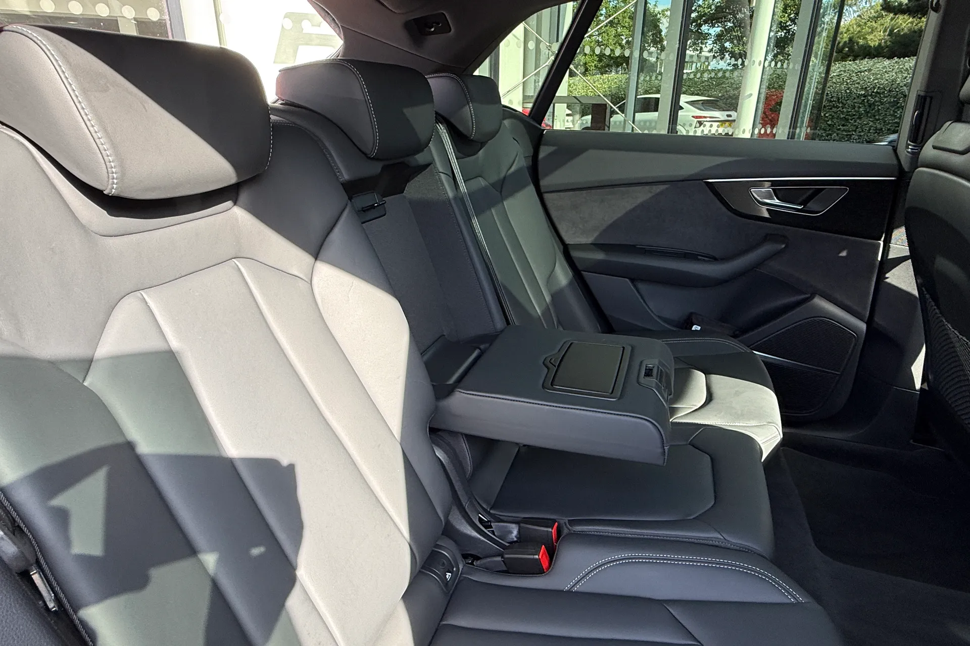 Audi Q8 thumbnail image number 59