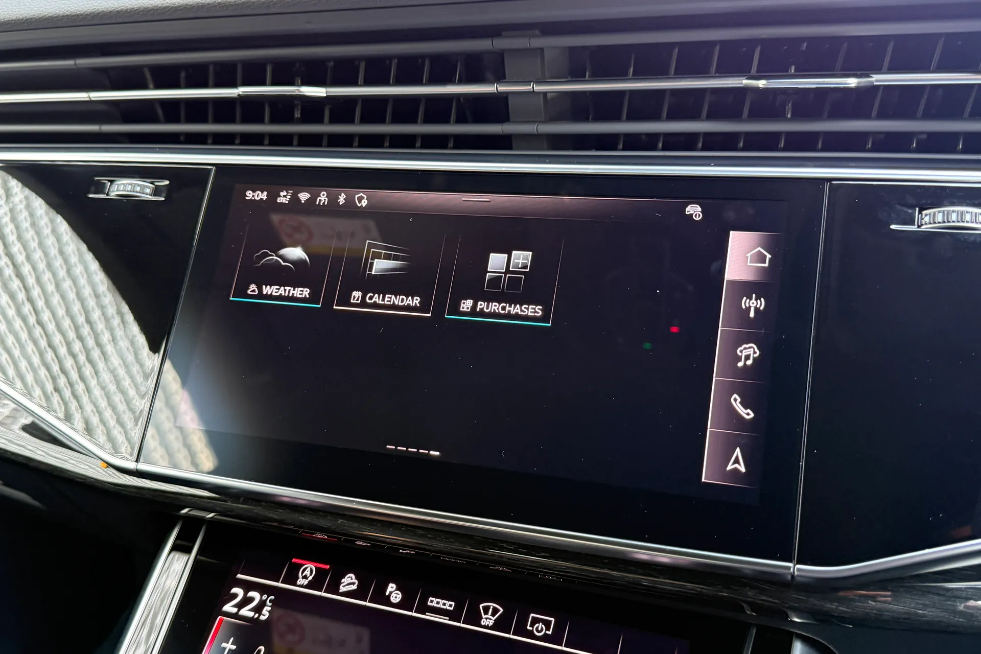 Audi Q8 thumbnail image number 45