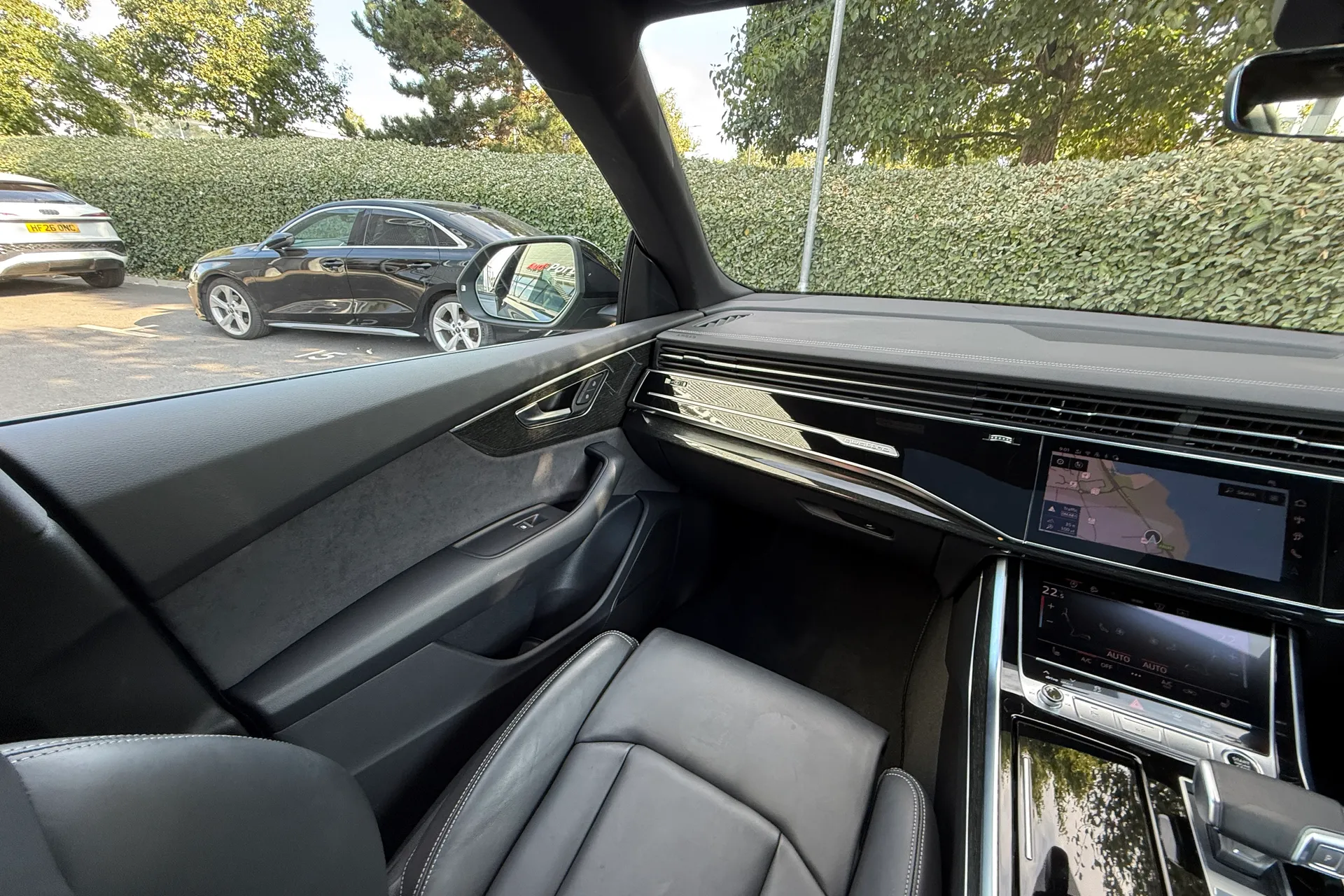 Audi Q8 thumbnail image number 64
