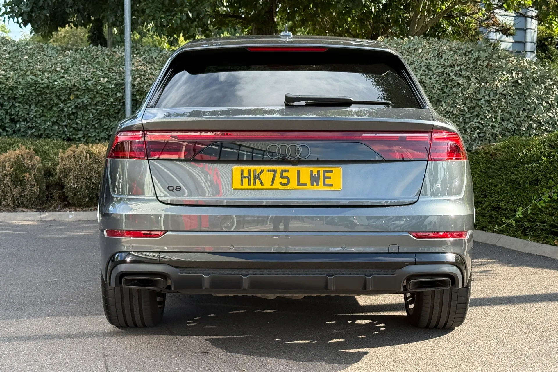 Audi Q8 thumbnail image number 11