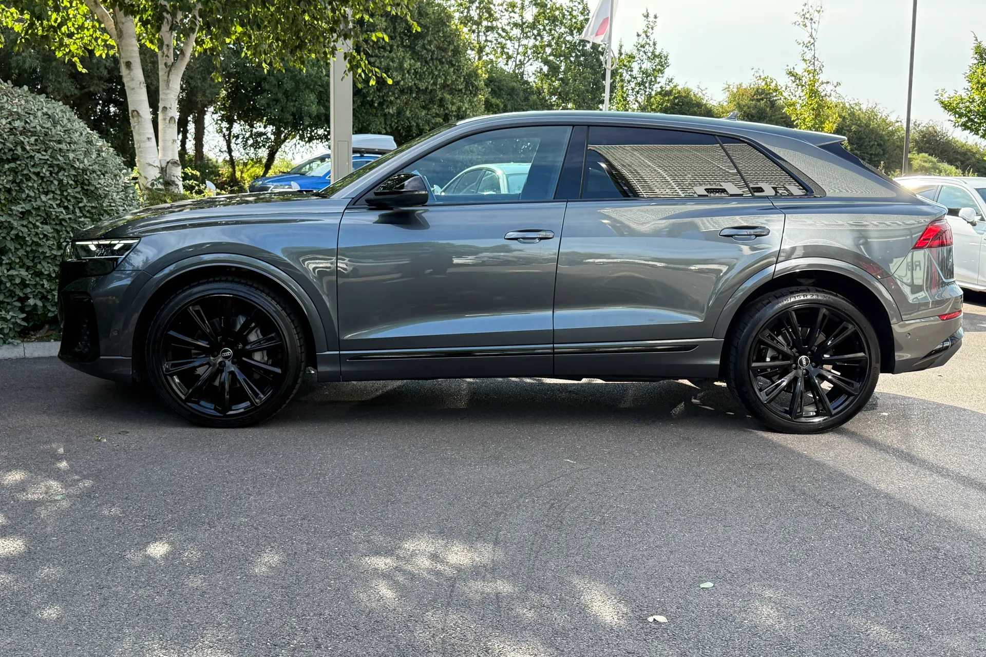 Audi Q8 thumbnail image number 33