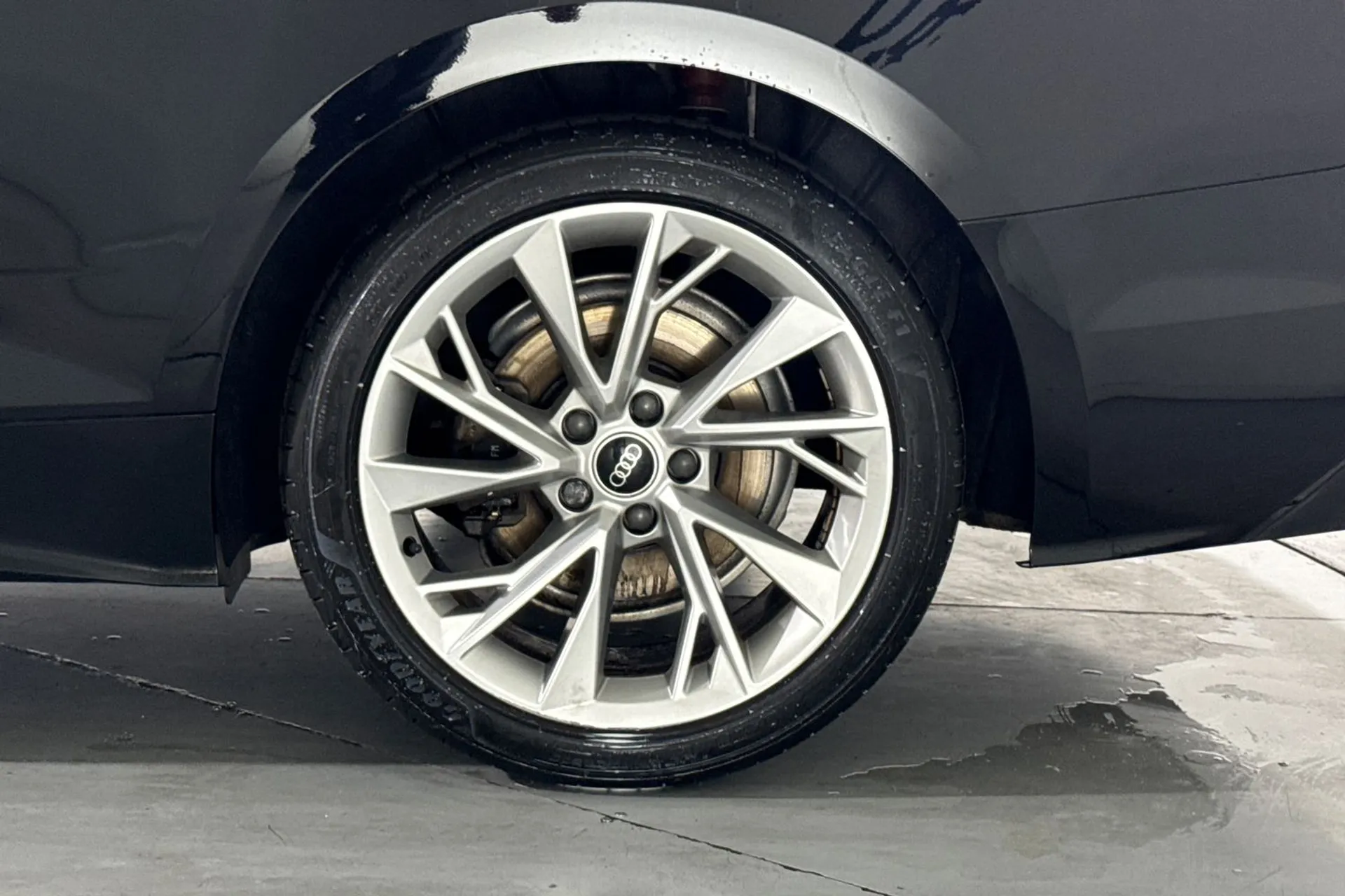 Audi A5 thumbnail image number 12