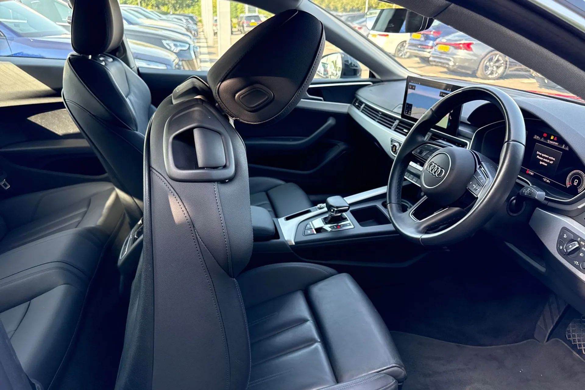 Audi A5 thumbnail image number 25