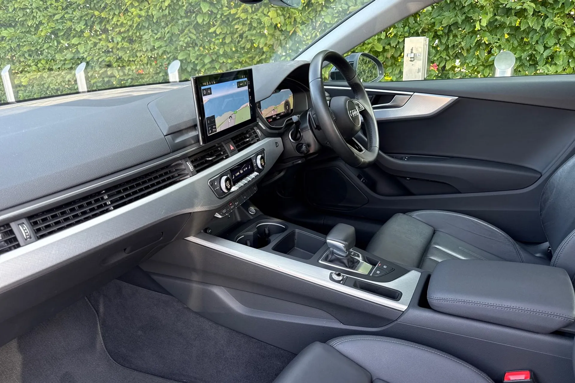 Audi A5 thumbnail image number 32