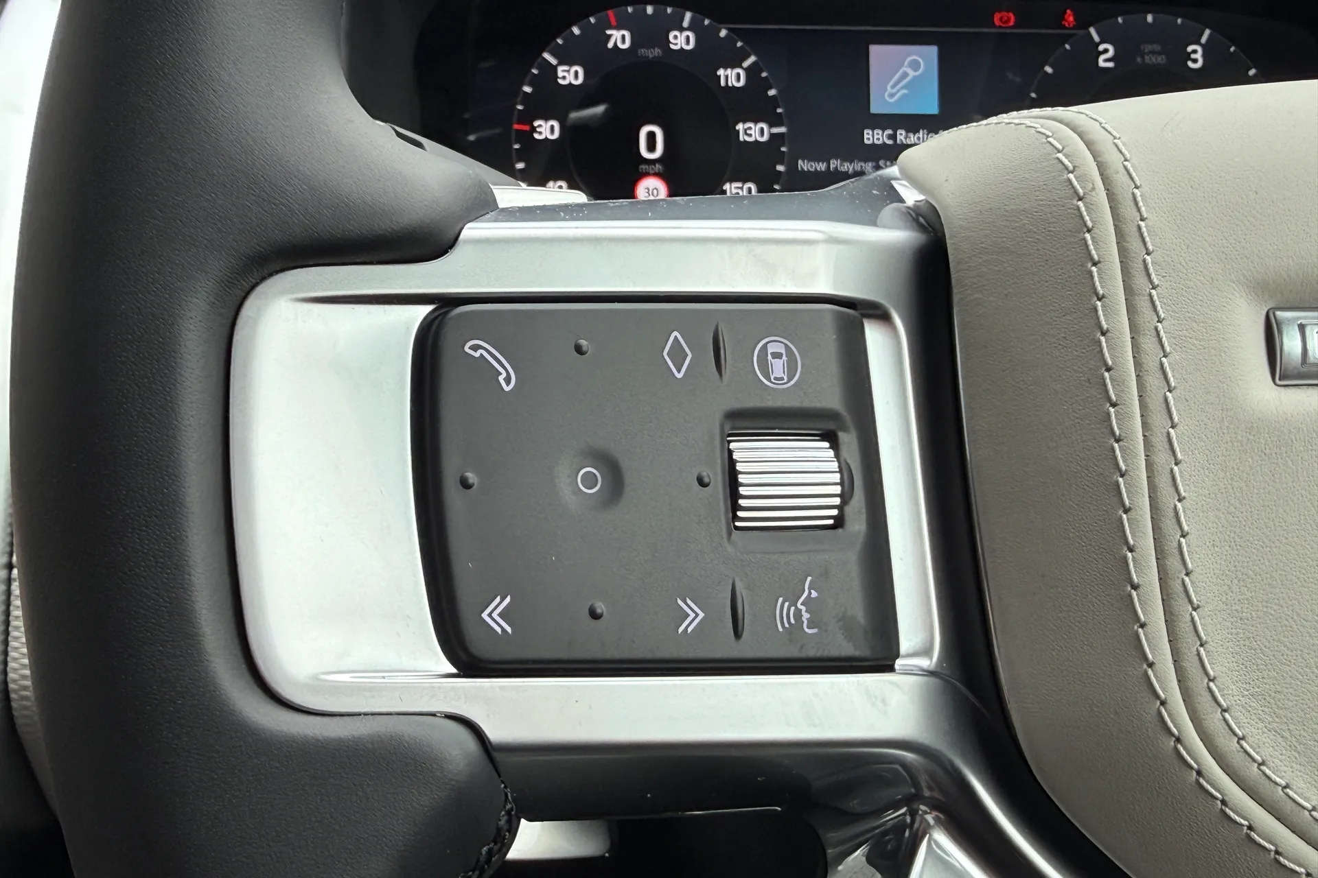 LAND ROVER DISCOVERY thumbnail image number 31