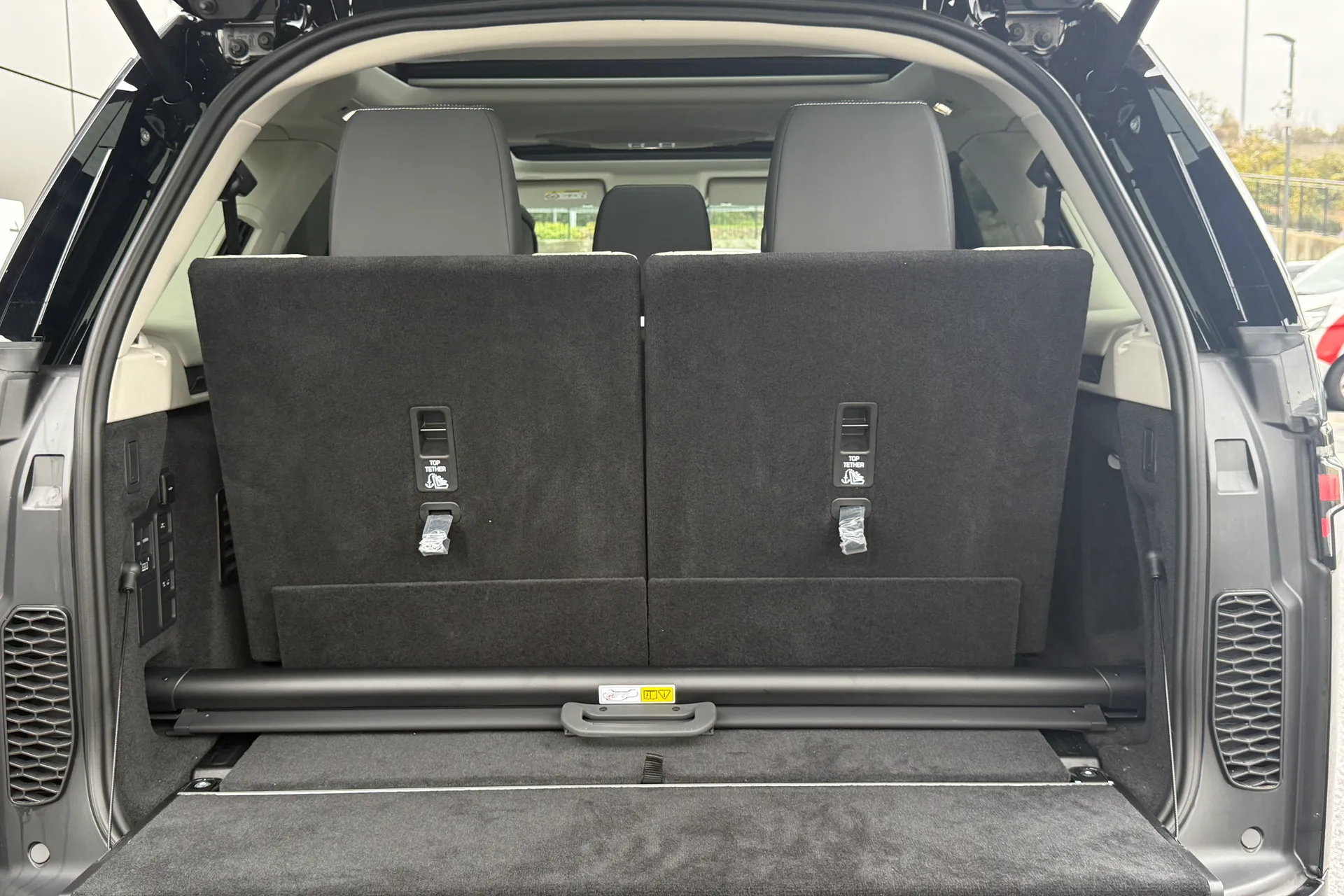 LAND ROVER DISCOVERY thumbnail image number 36