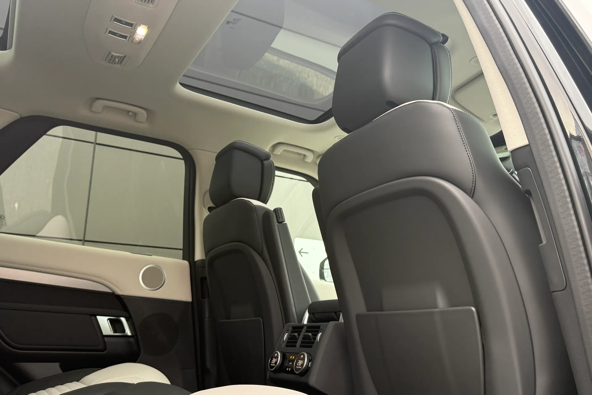 LAND ROVER DISCOVERY thumbnail image number 42